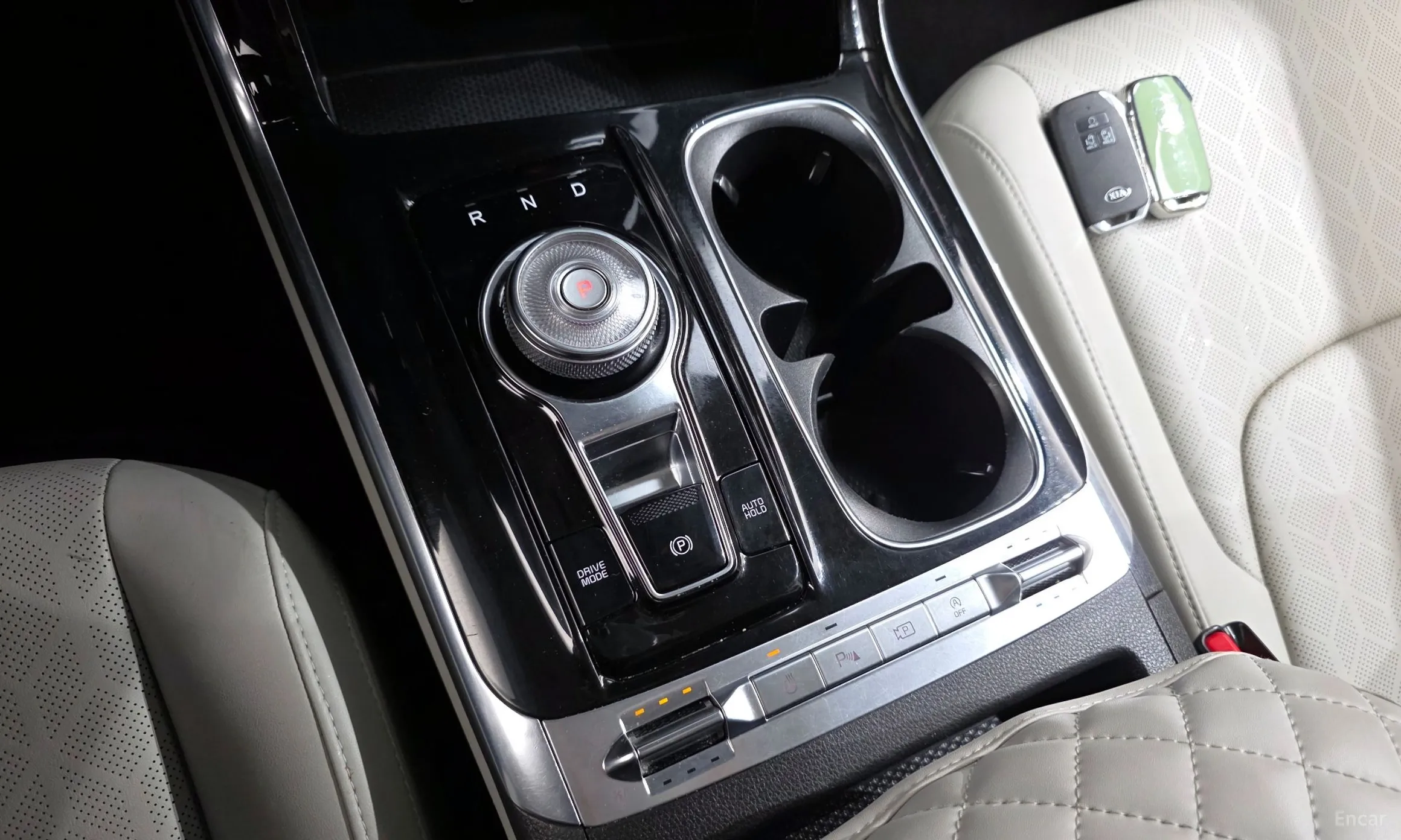 Kia Carnival Gen 4 превью 9