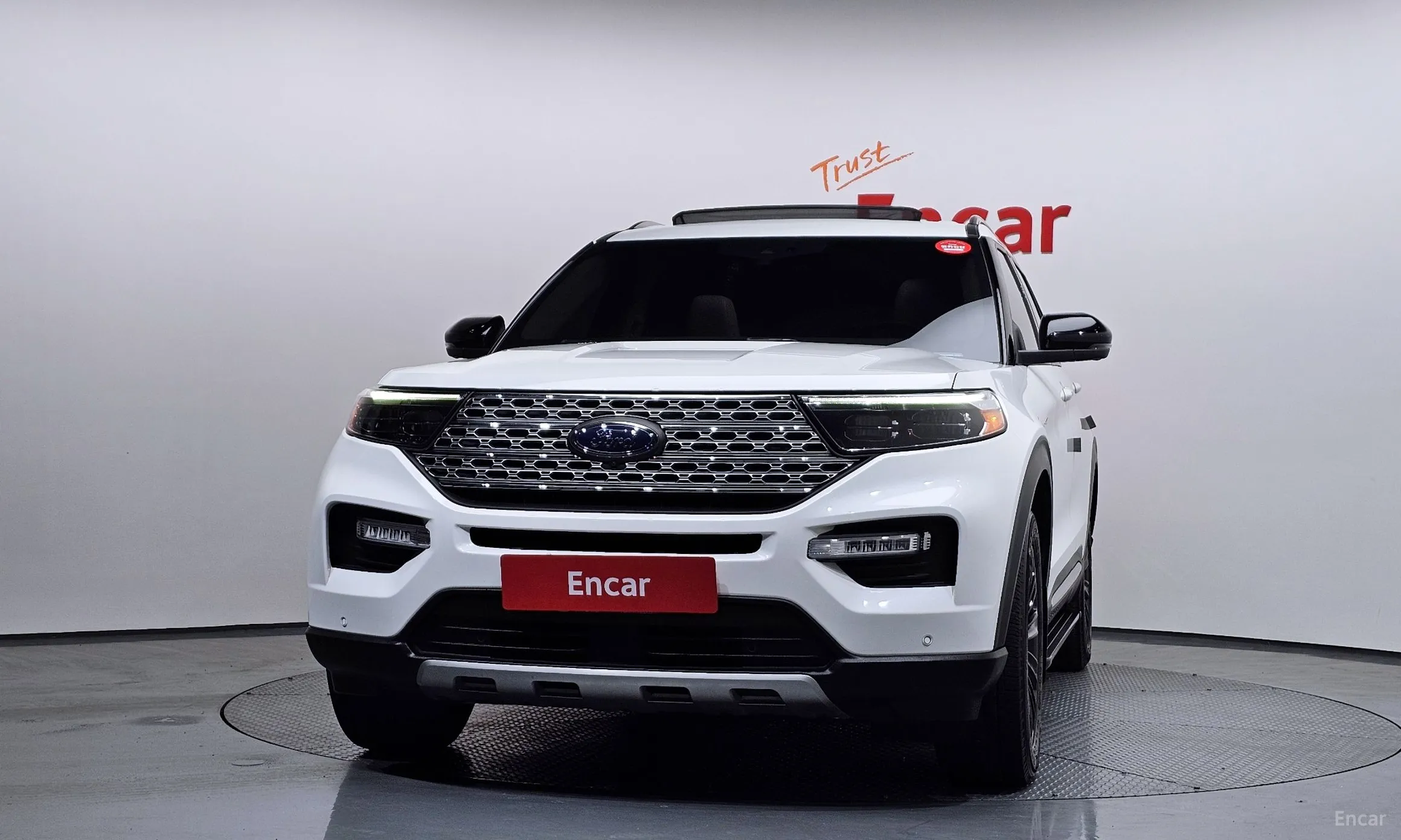 Ford Explorer 6th Generation превью 3