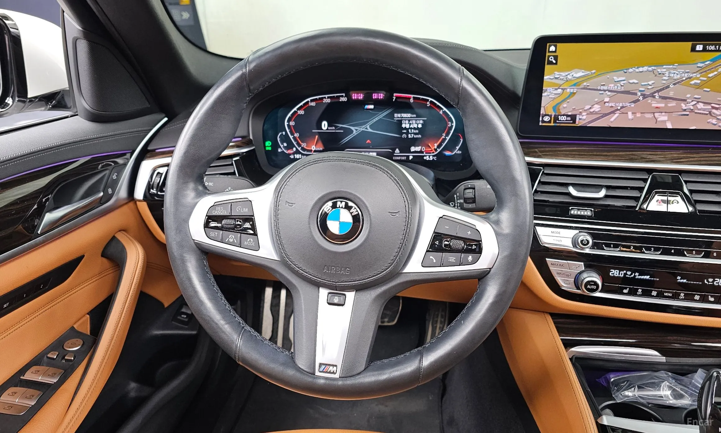 BMW 5 Series (G30) превью 13