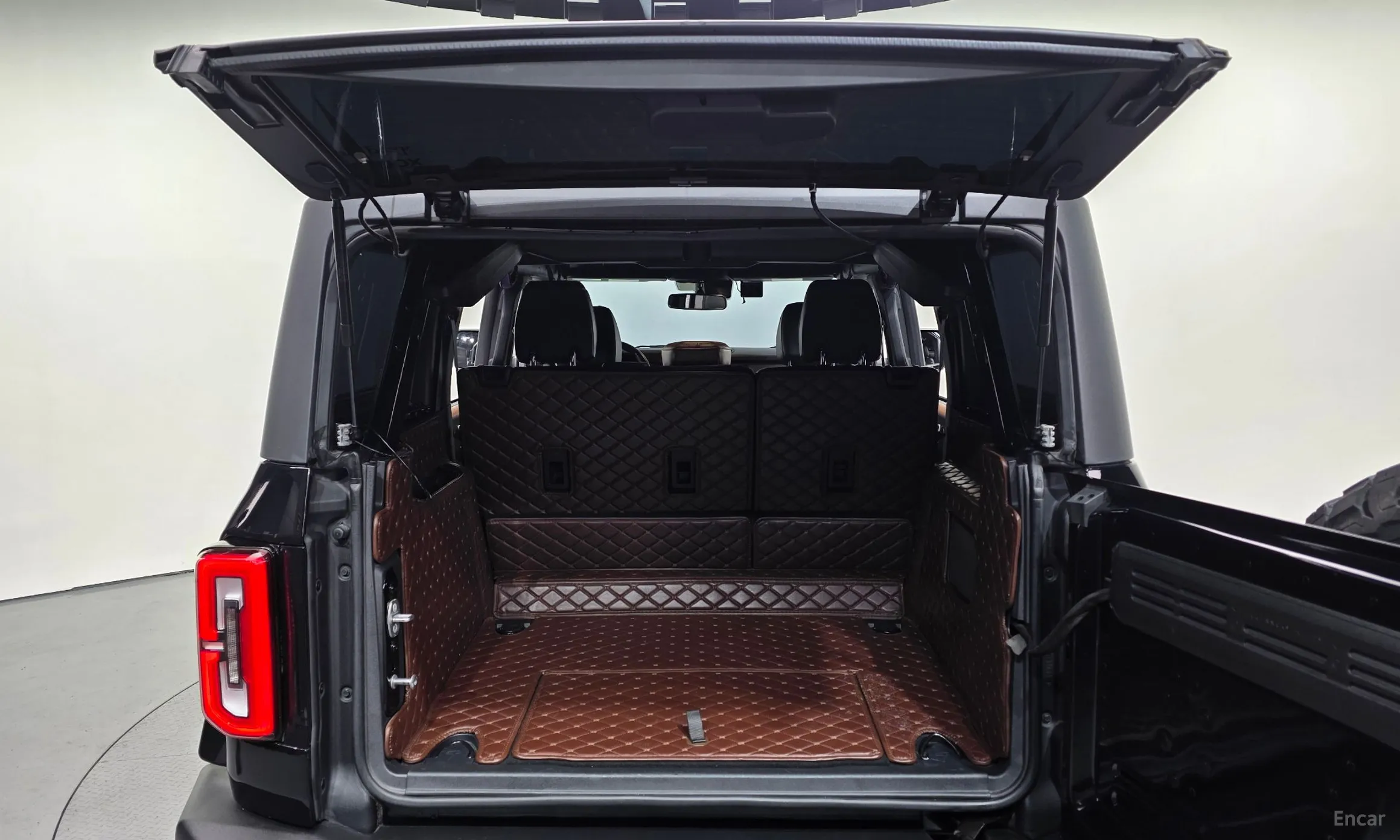Ford Bronco 6th Generation превью 20