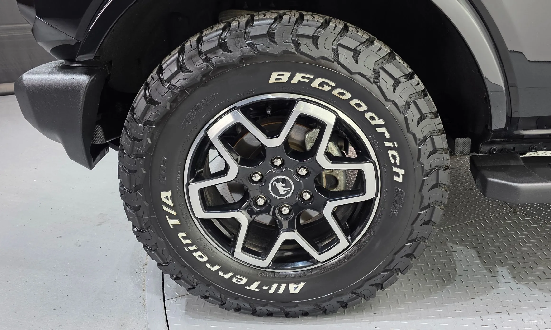 Ford Bronco 6th Generation превью 5