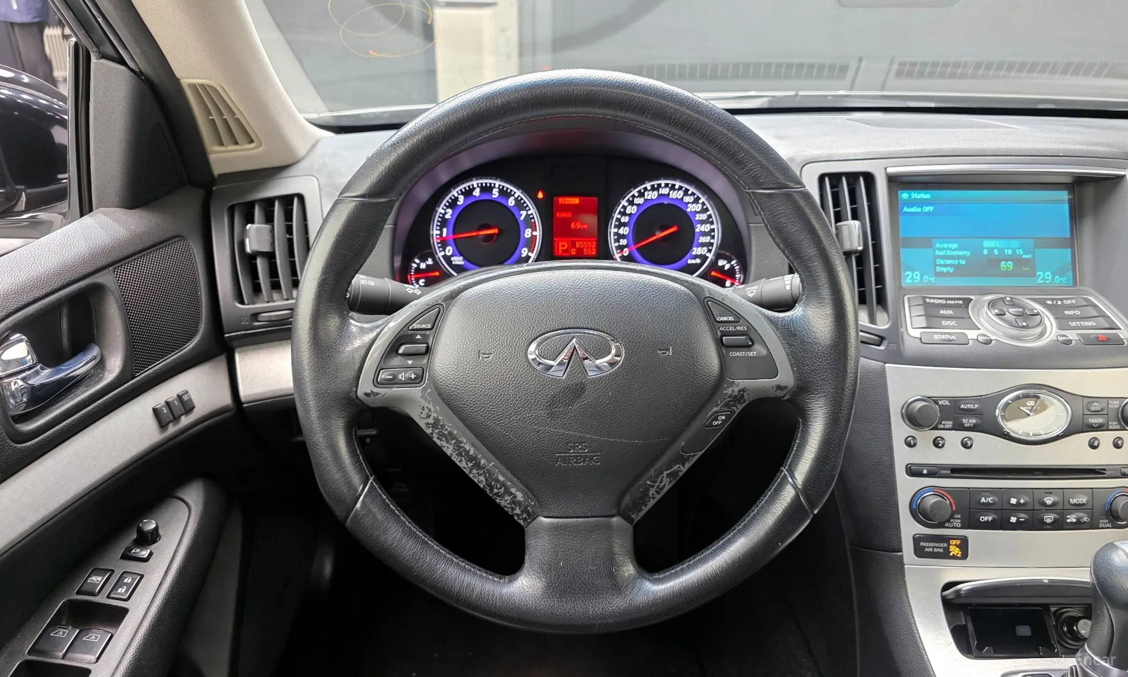 Infiniti G37 превью 13