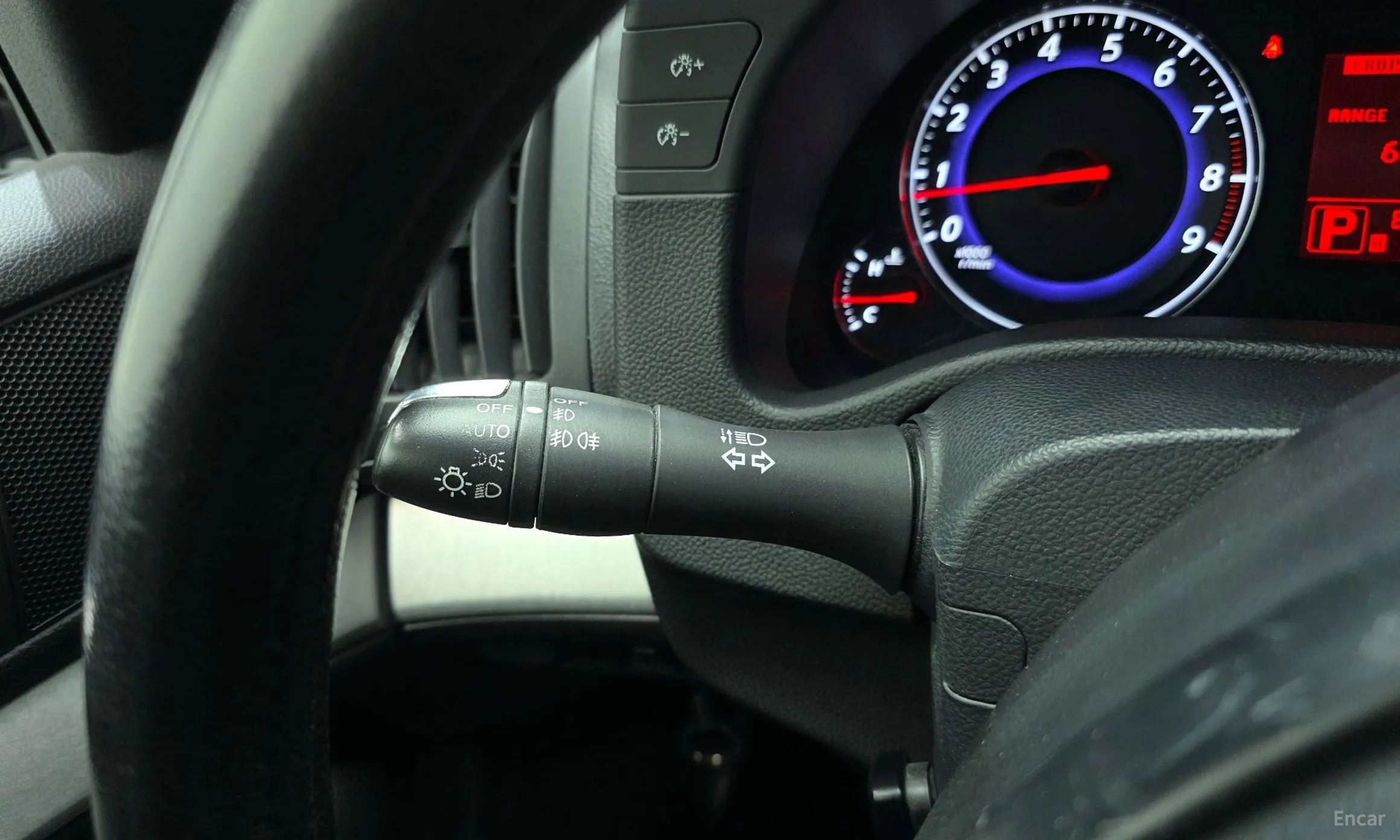 Infiniti G37 превью 16