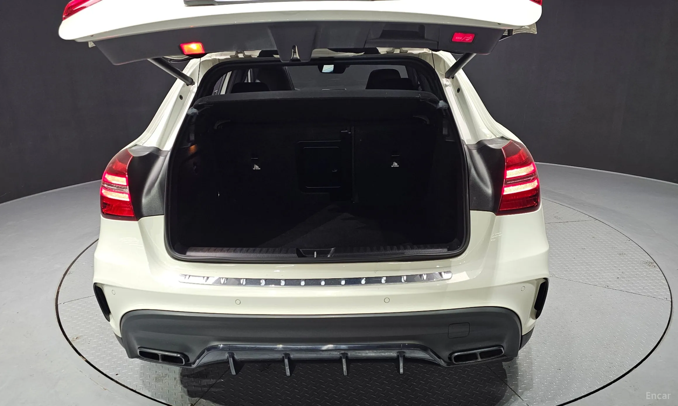 Mercedes Benz GLA-Class X156 превью 20