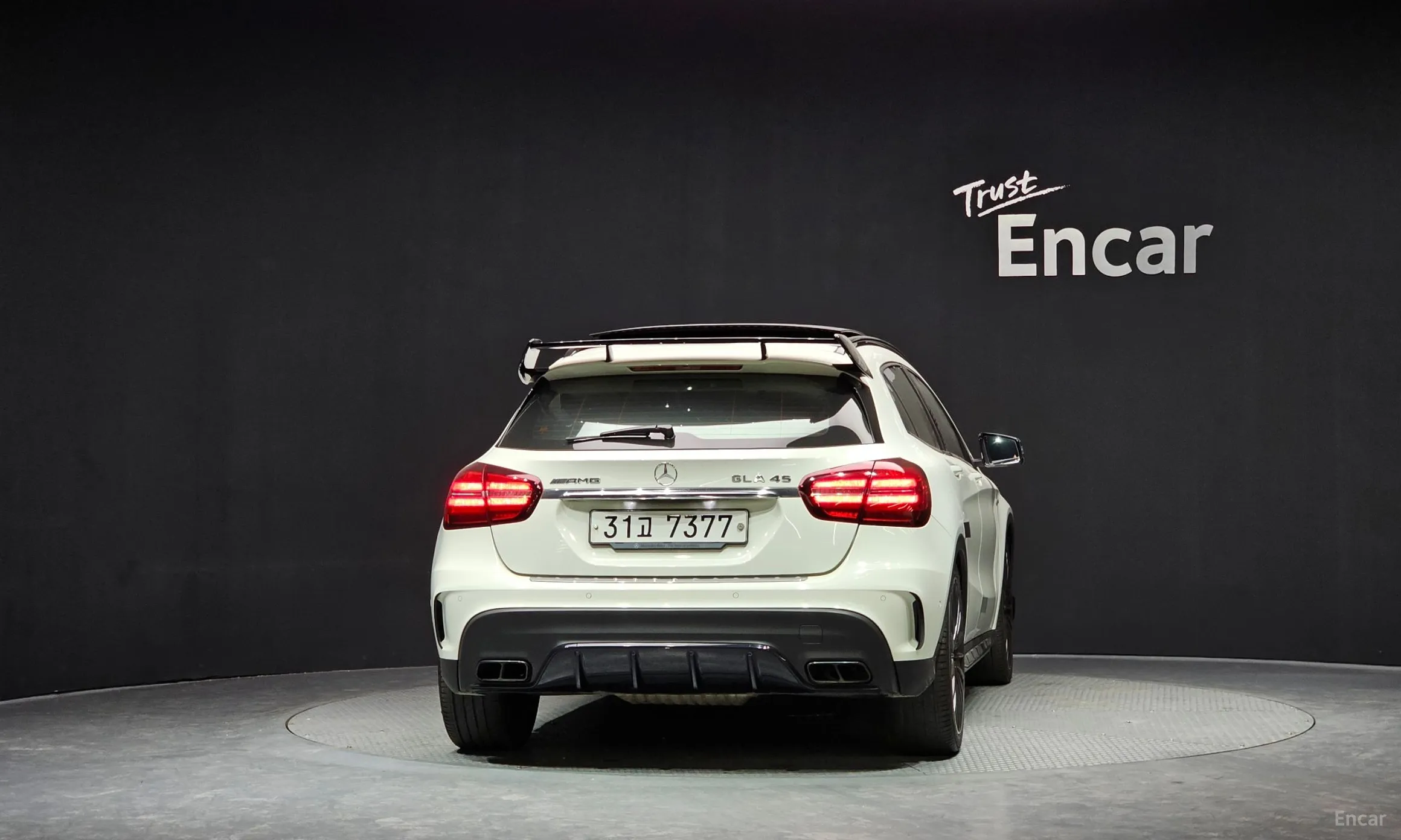 Mercedes Benz GLA-Class X156 превью 4