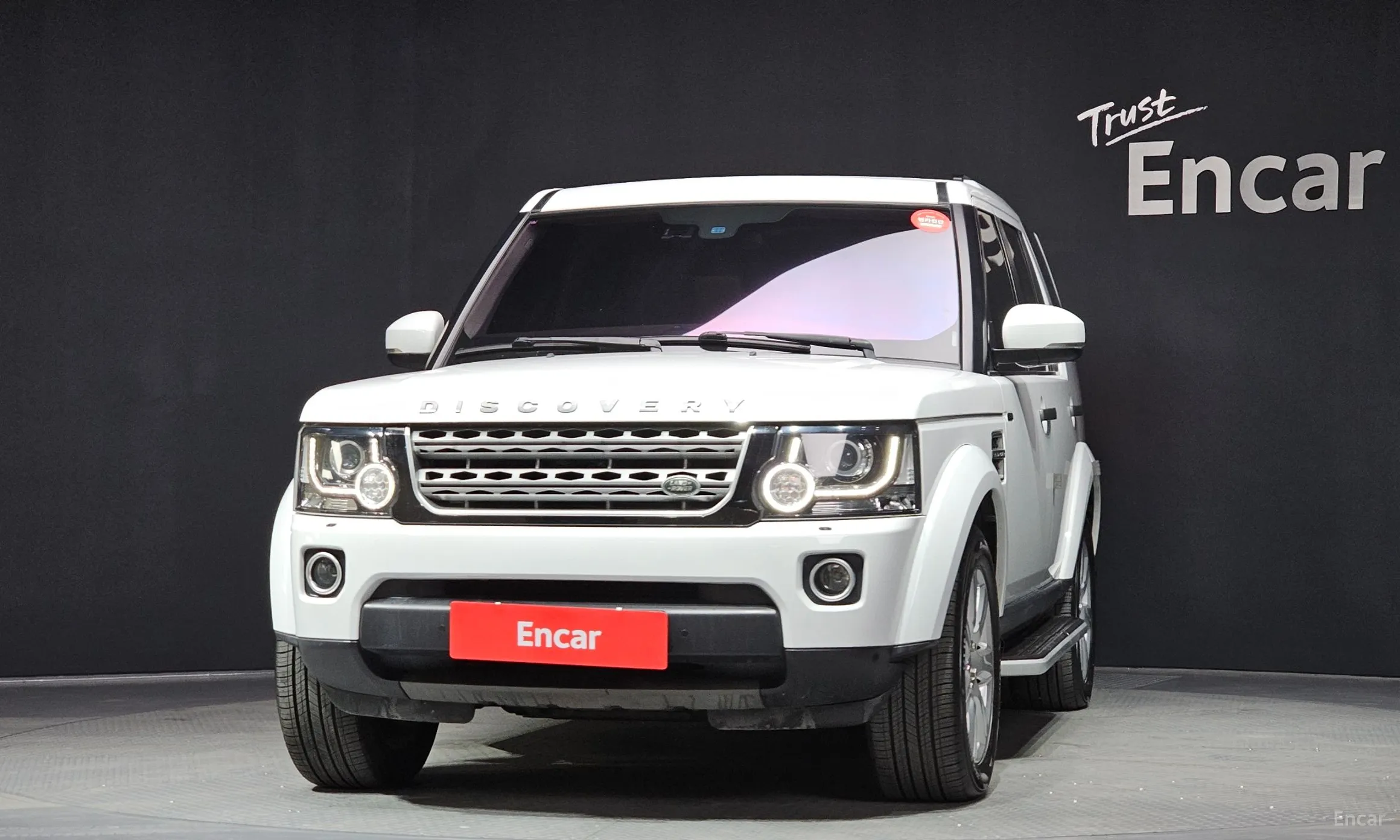 Land Rover Discovery 4 превью 3