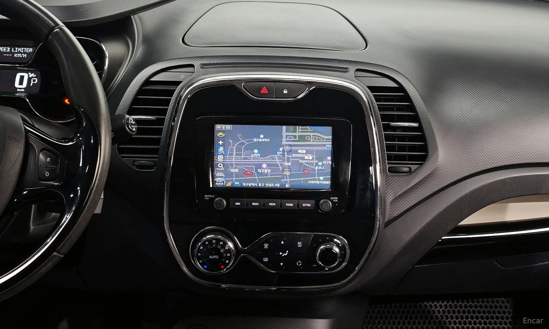 Renault Korea (Samsung) QM3 превью 15