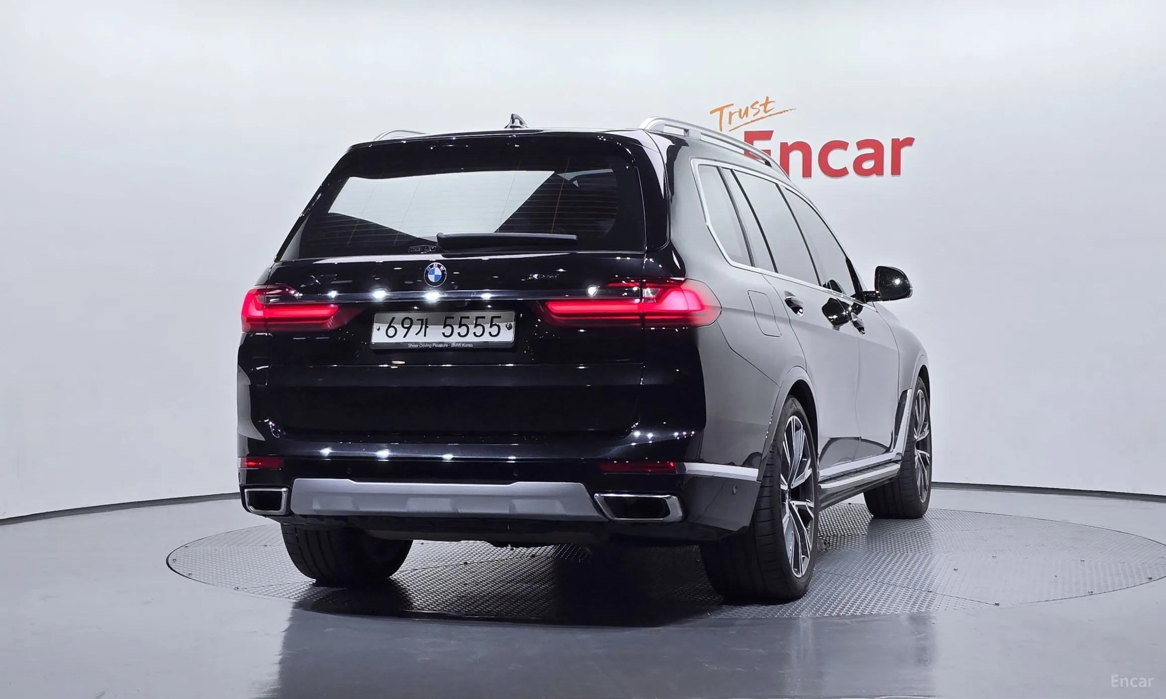 BMW X7 (G07) превью 4