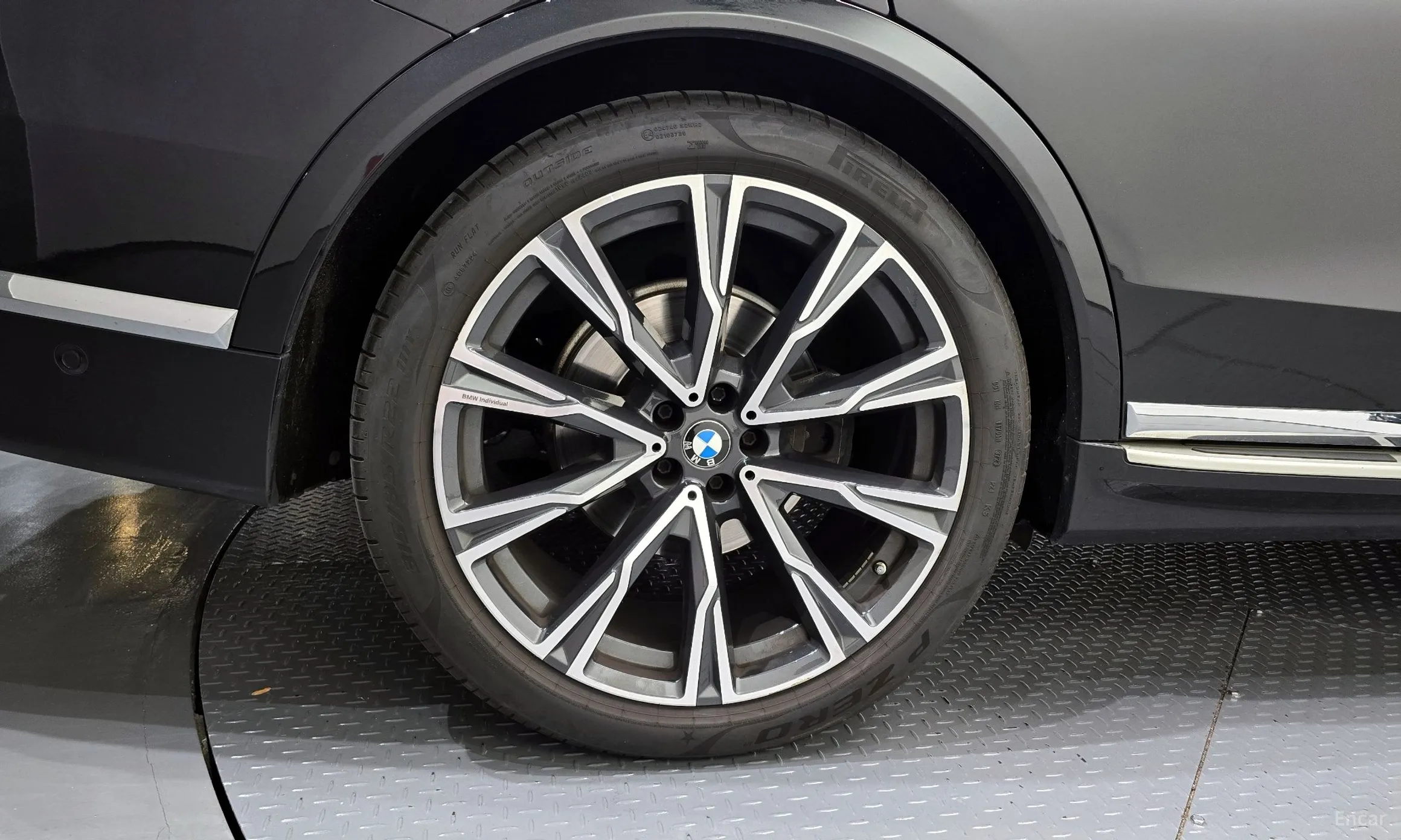 BMW X7 (G07) превью 5