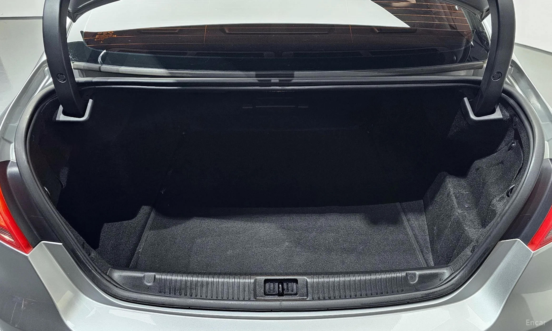 Renault Korea (Samsung) SM7 превью 20