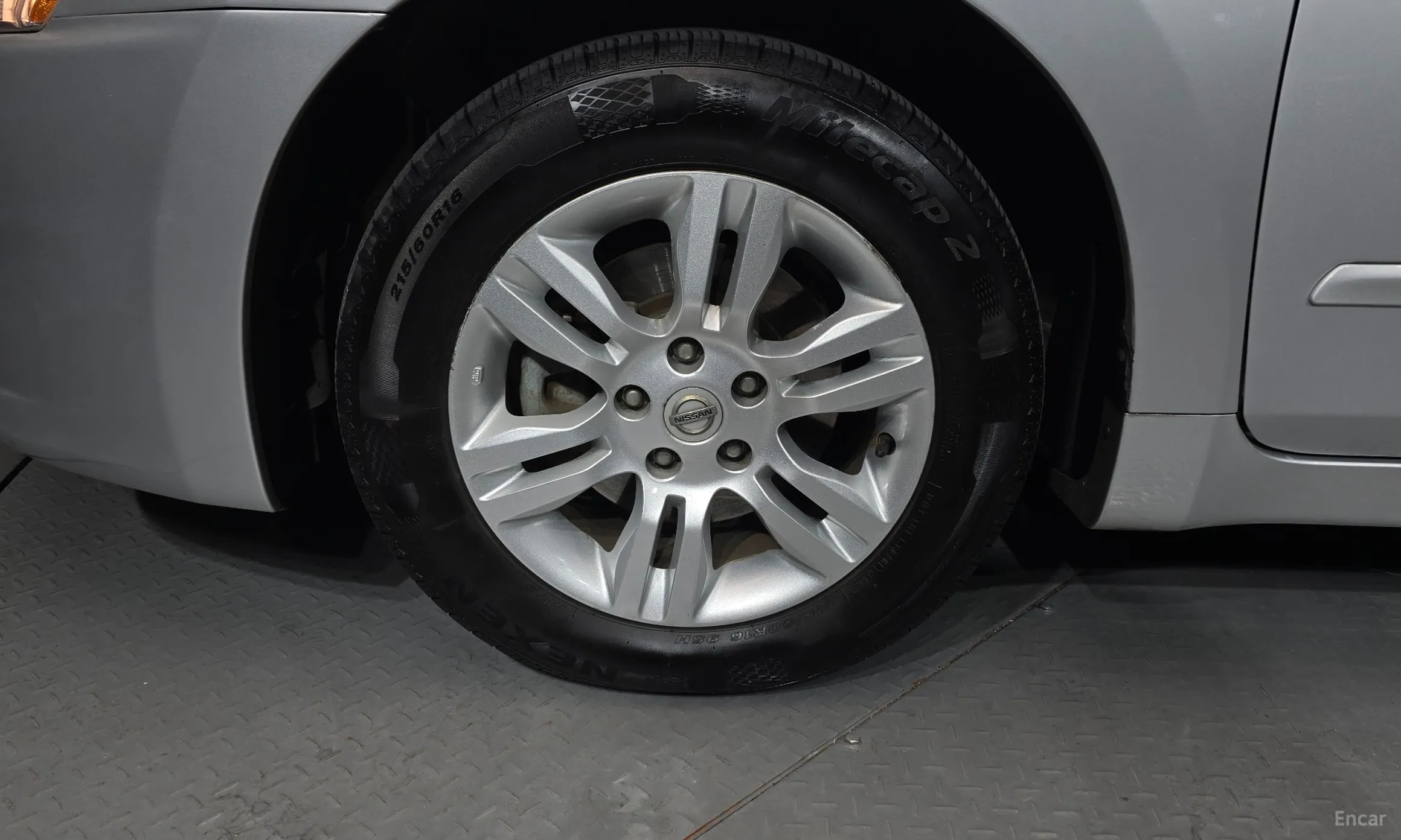 Nissan Altima превью 5