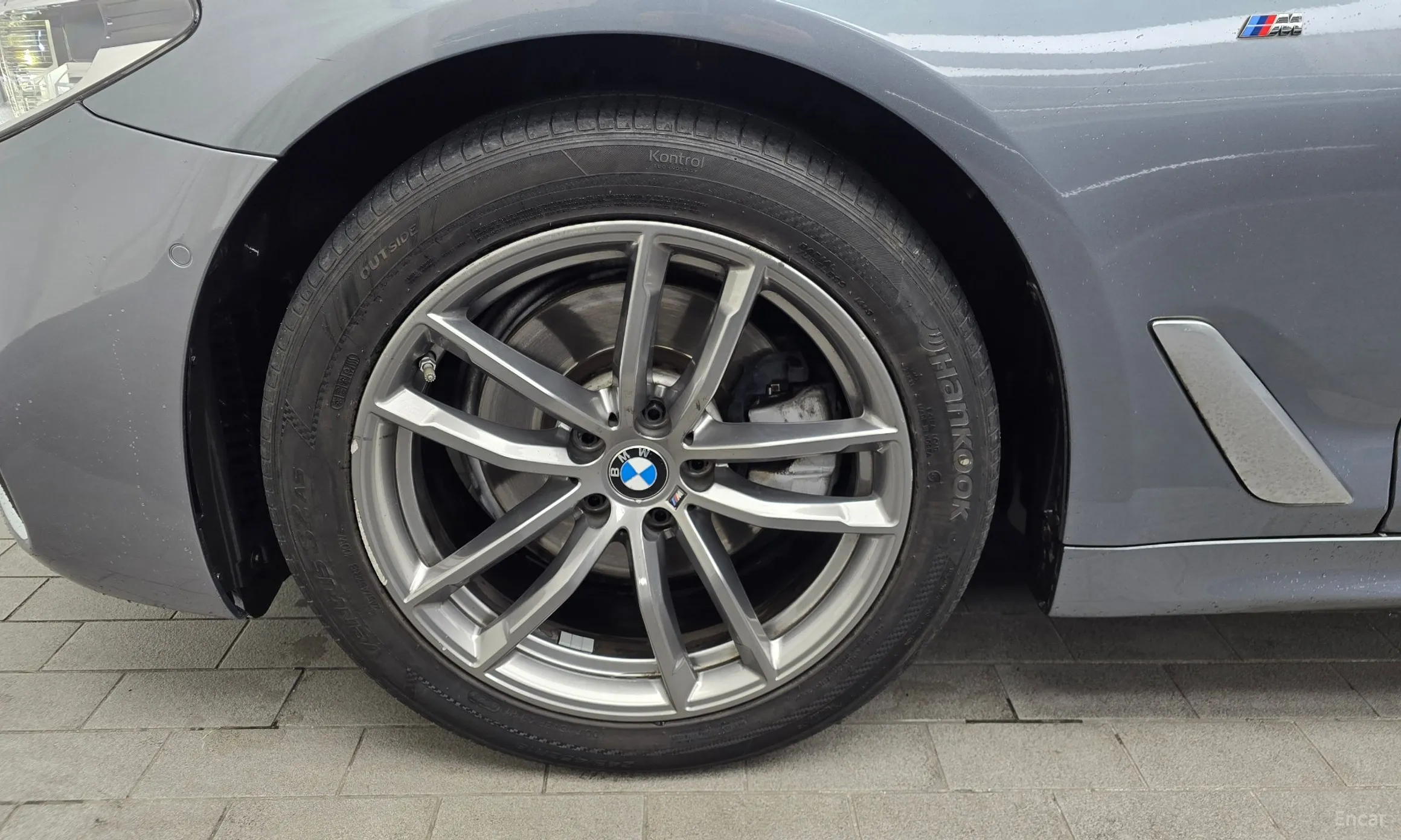 BMW 5 Series (G30) превью 5