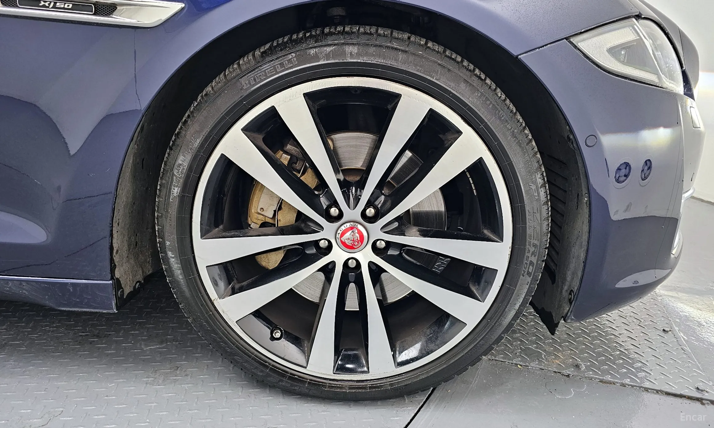 Jaguar All New XJ превью 5