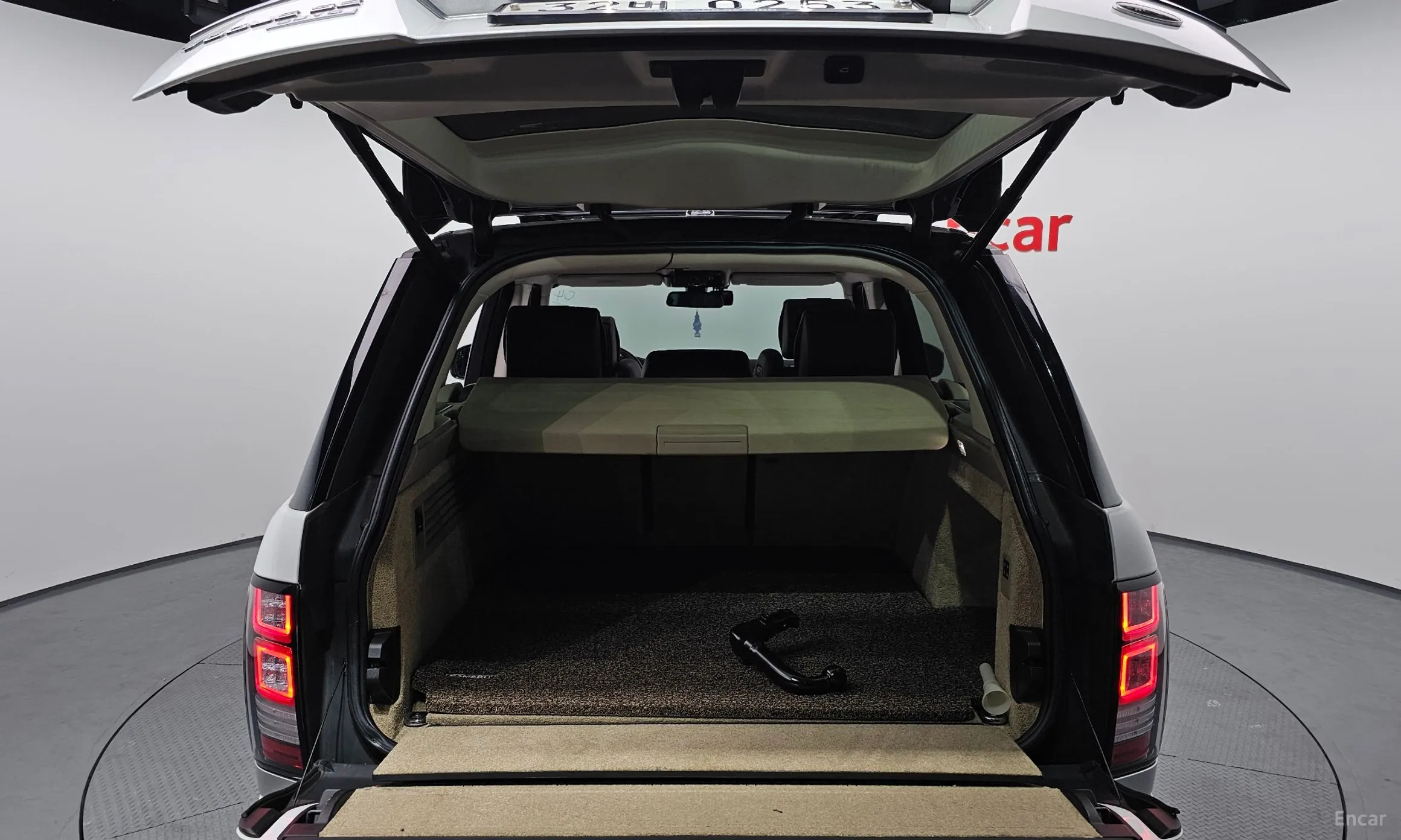 Land Rover Range Rover 4th Generation превью 20