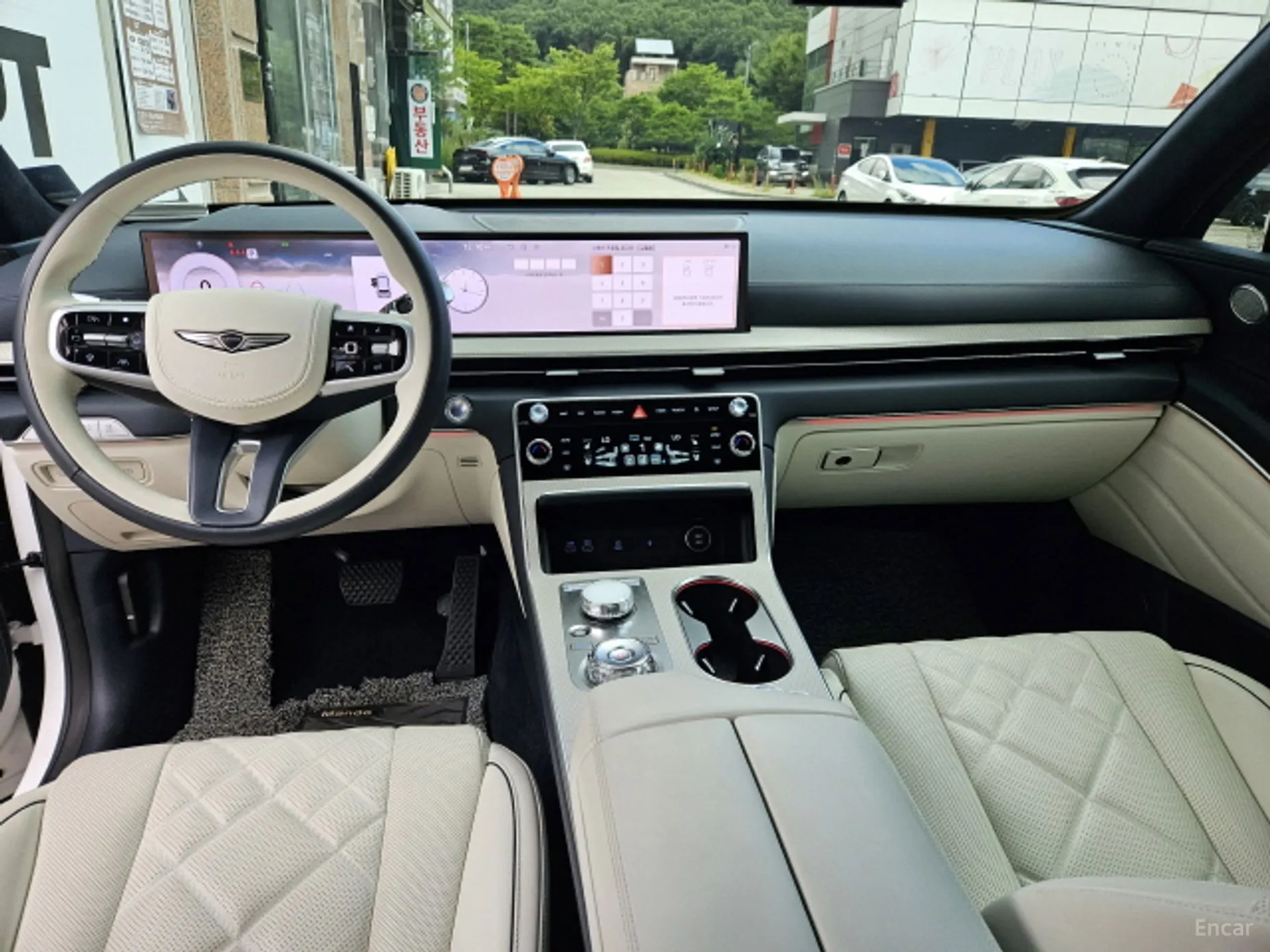 Genesis GV80 превью 11