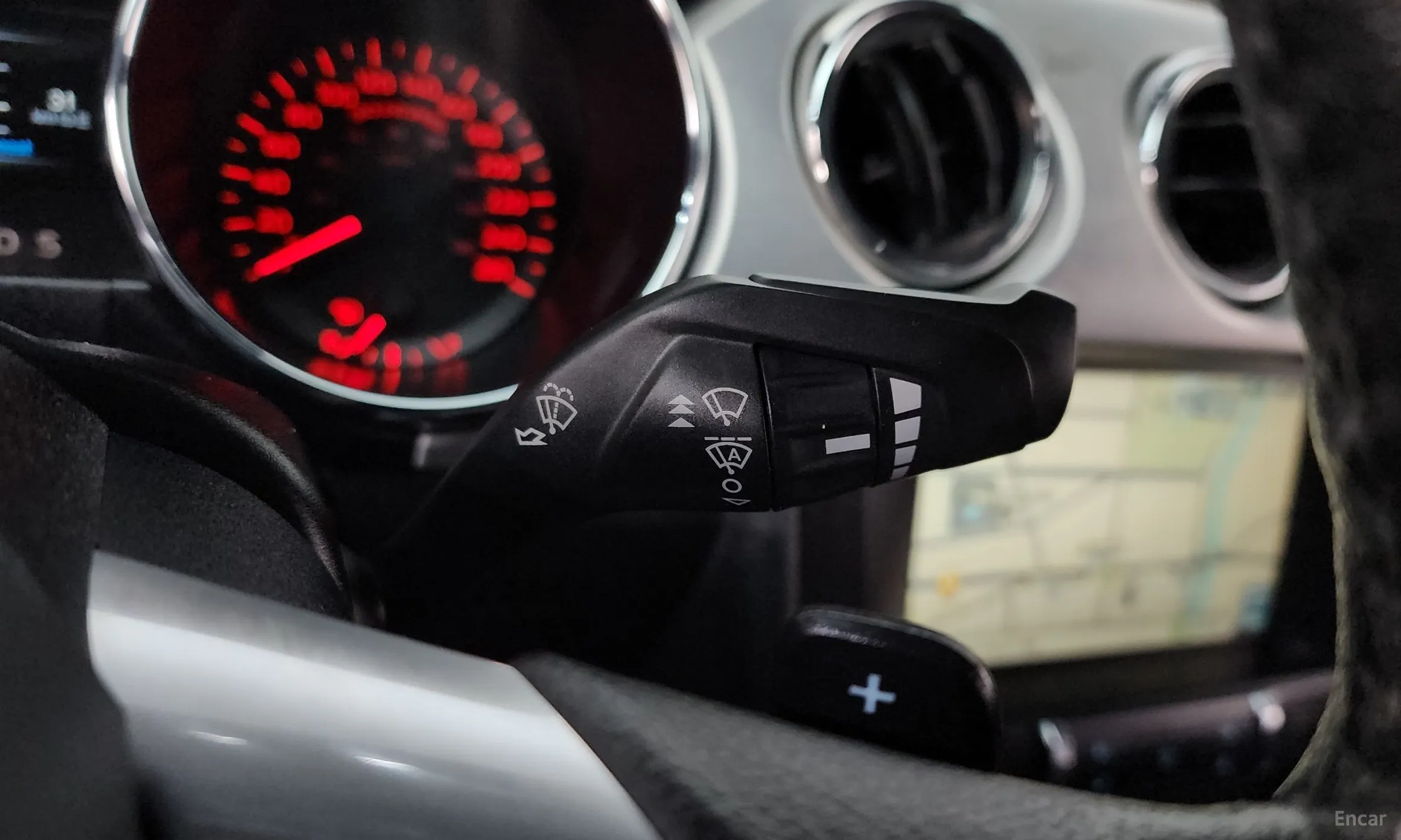 Ford Mustang превью 16