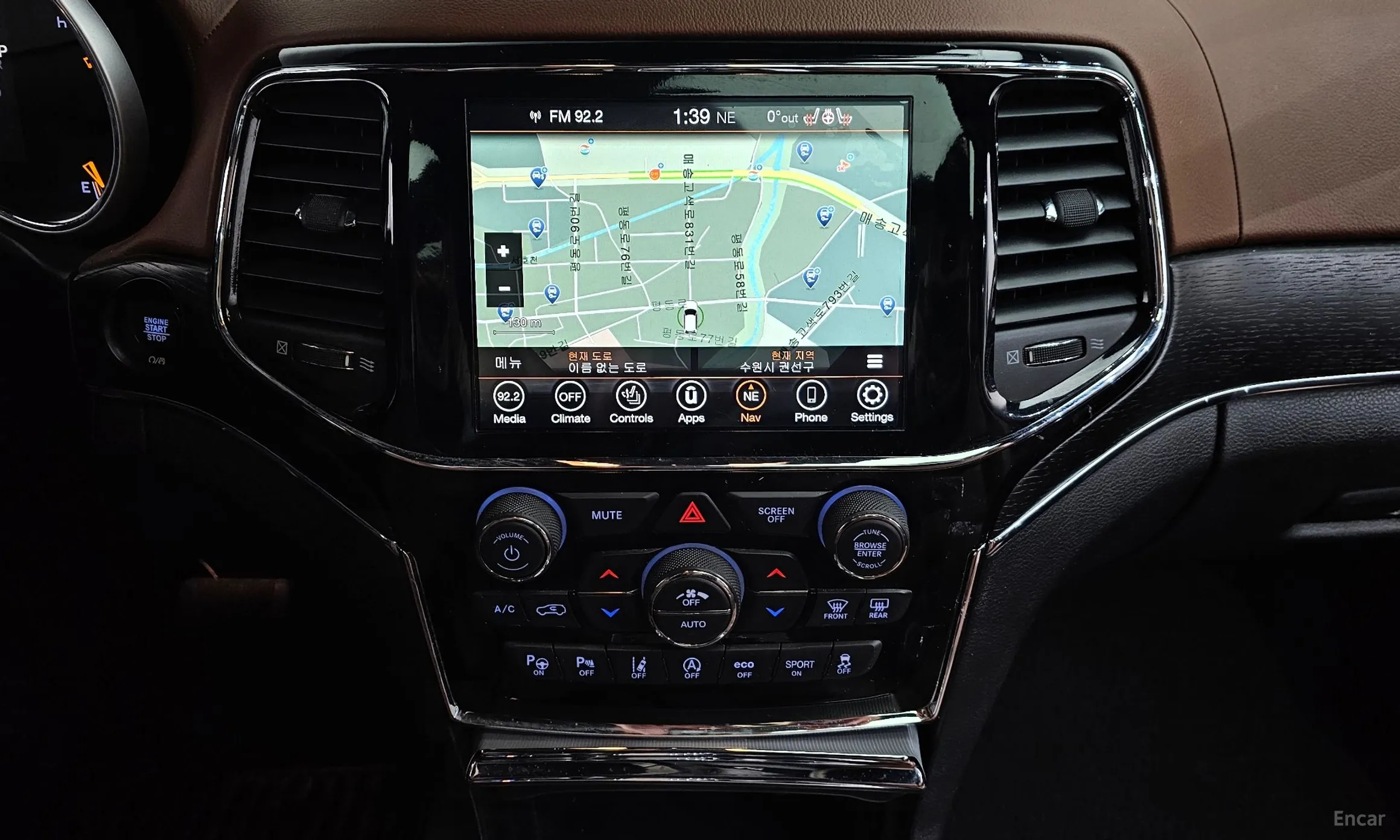Jeep Grand Cherokee превью 14