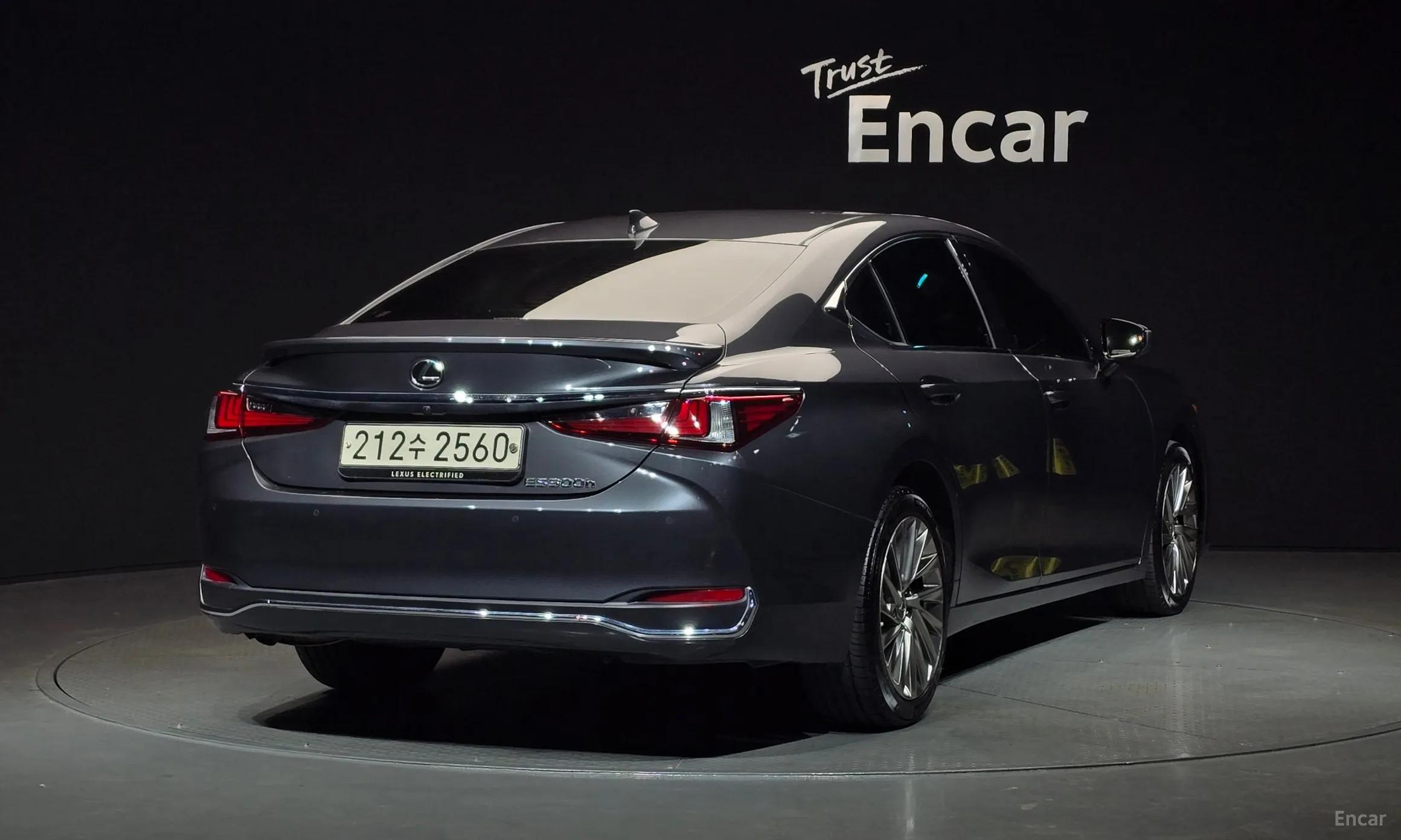 Lexus ES300h 7th Generation превью 2