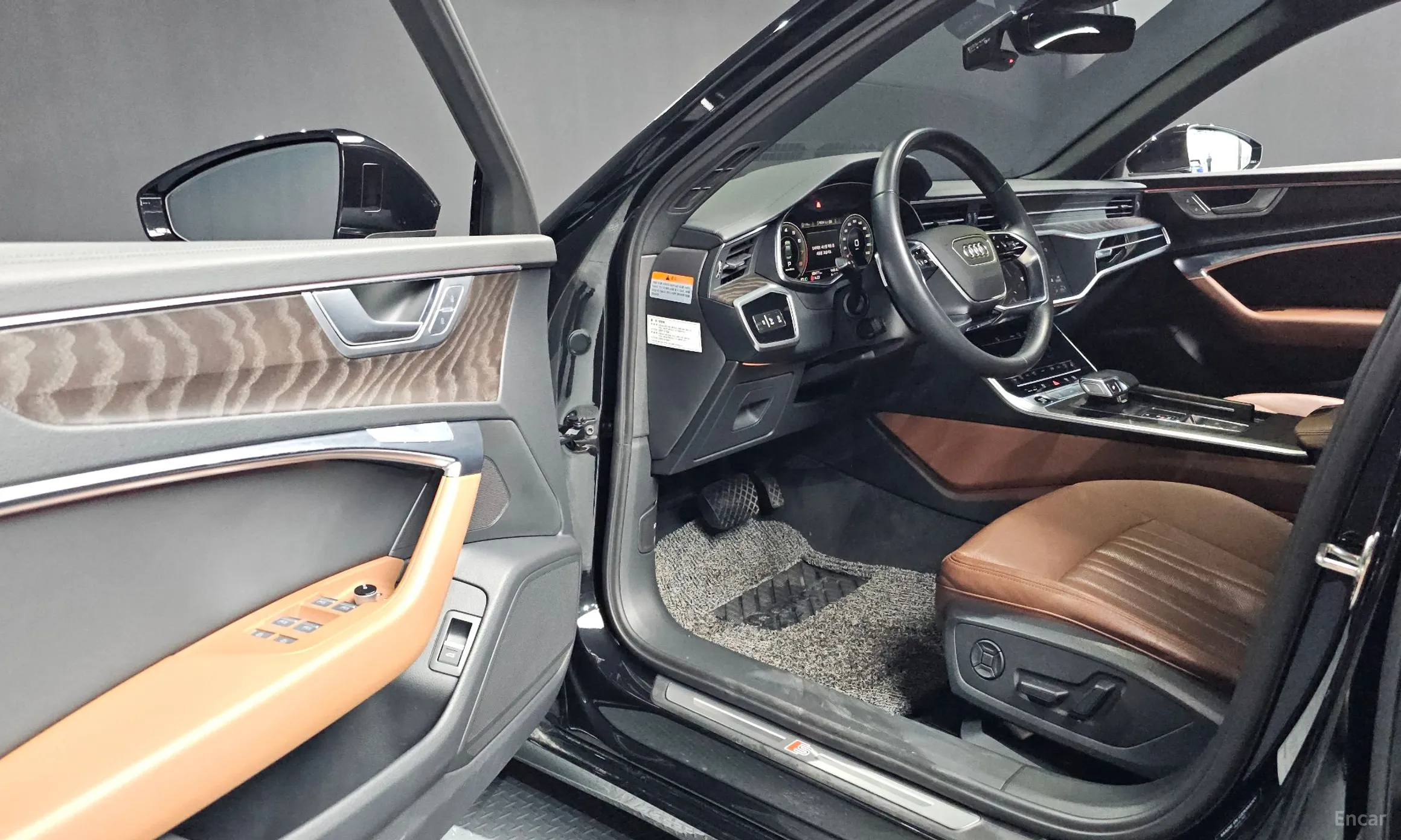 Audi A6 (C8) превью 10