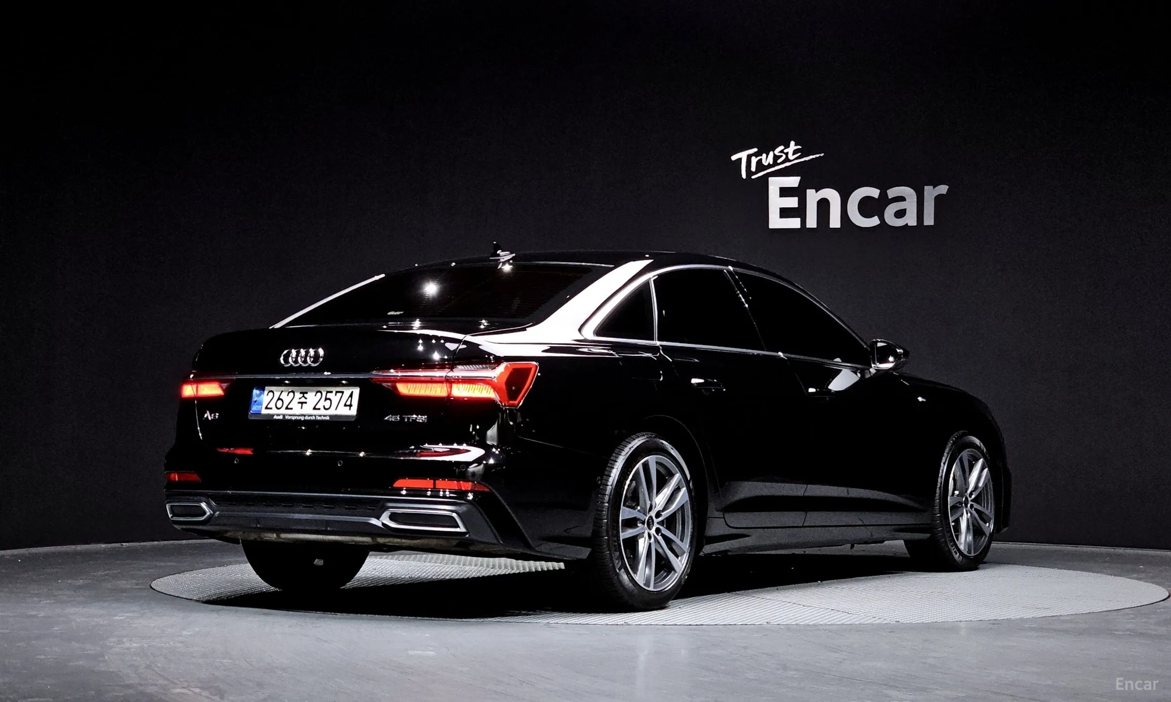 Audi A6 (C8) превью 2