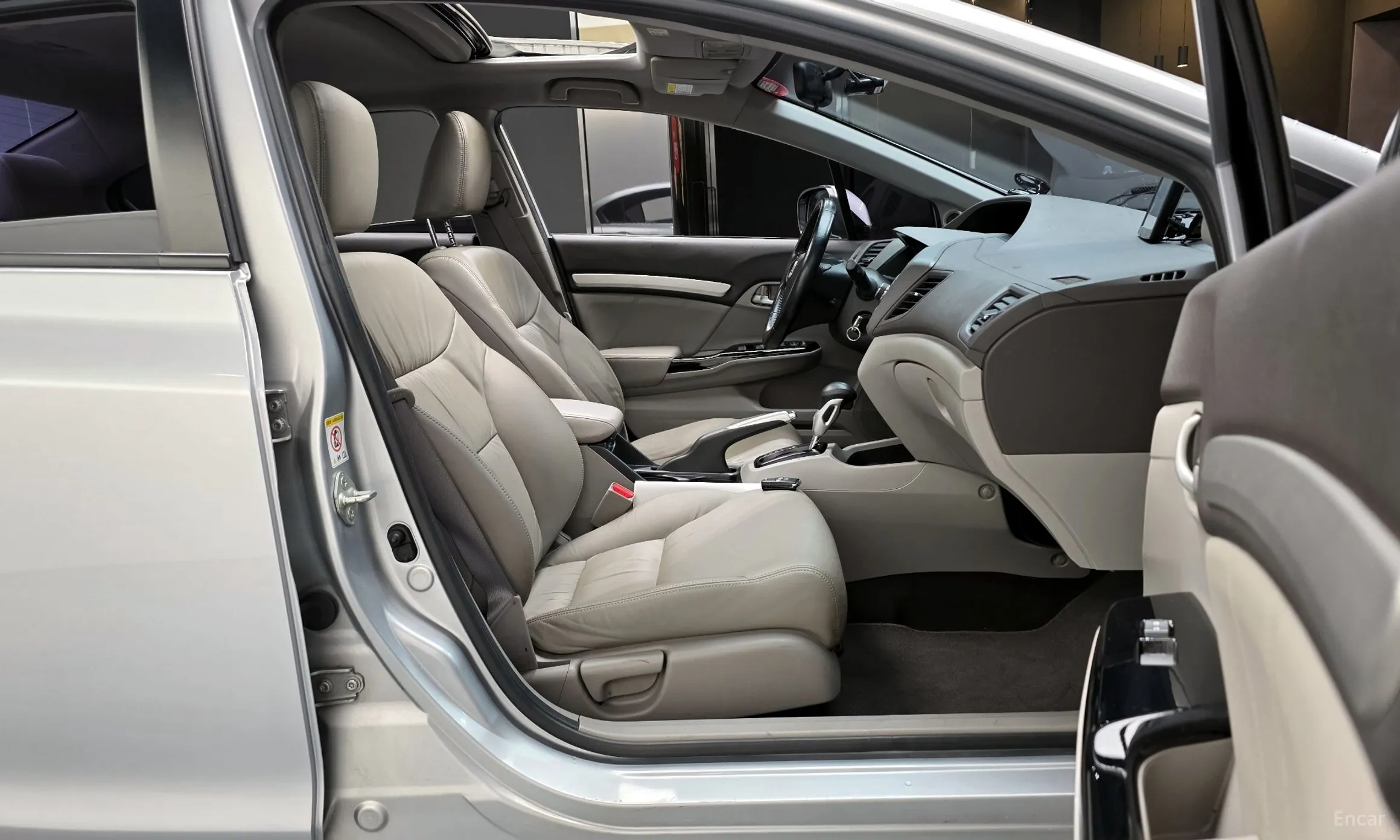 Honda Civic превью 11
