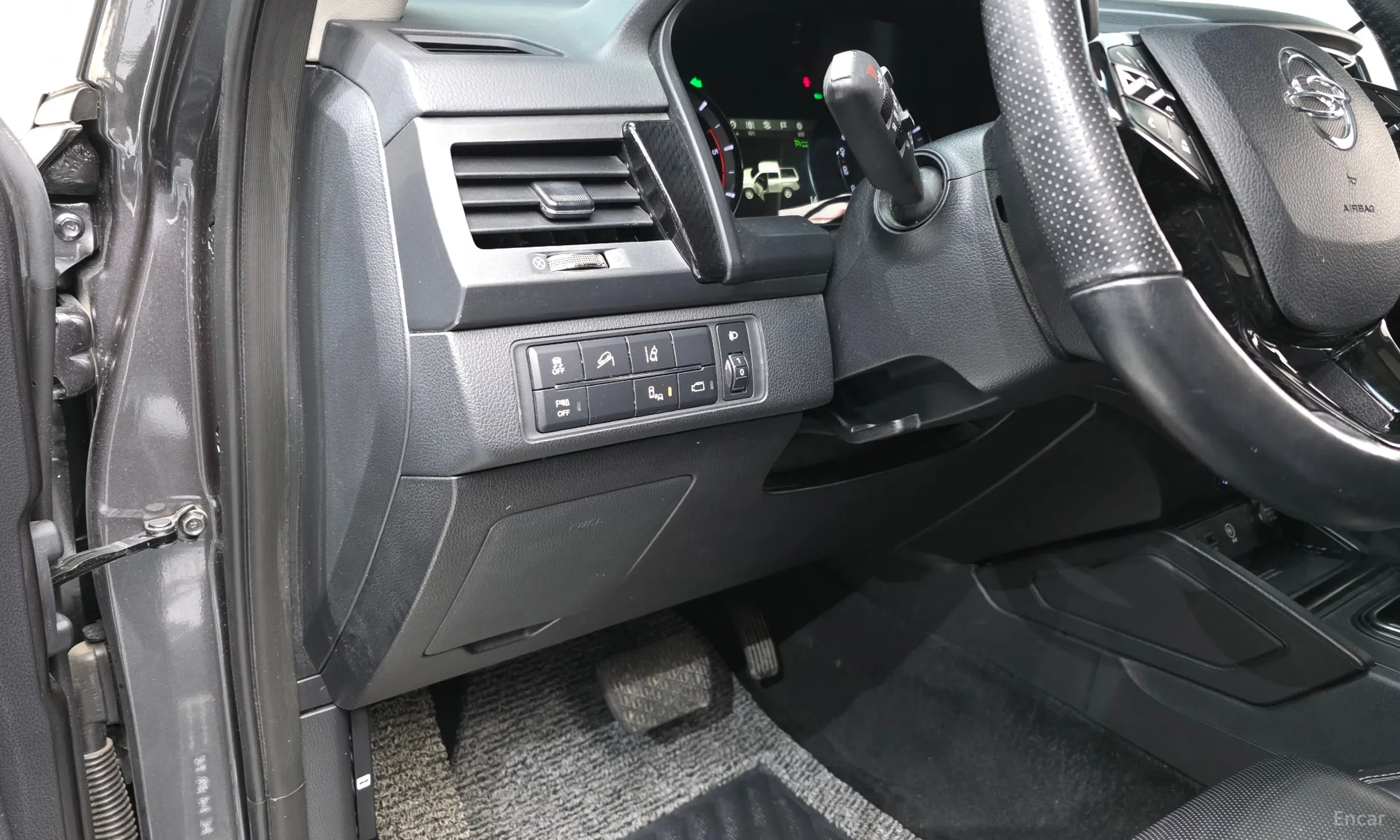 KG Mobility (SsangYong) Rexton Sports Khan превью 13