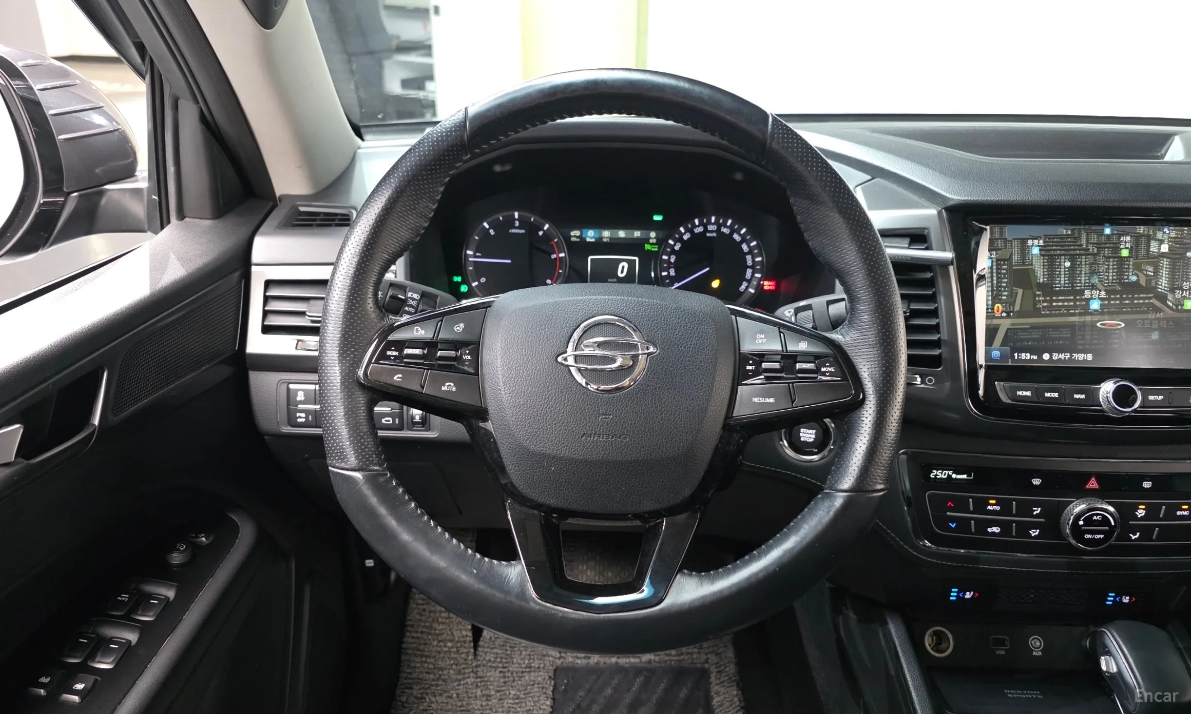 KG Mobility (SsangYong) Rexton Sports Khan превью 14