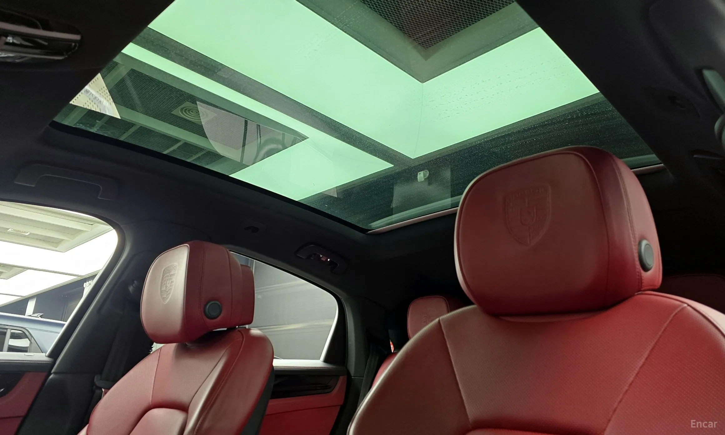 Porsche Cayenne (PO536) превью 18