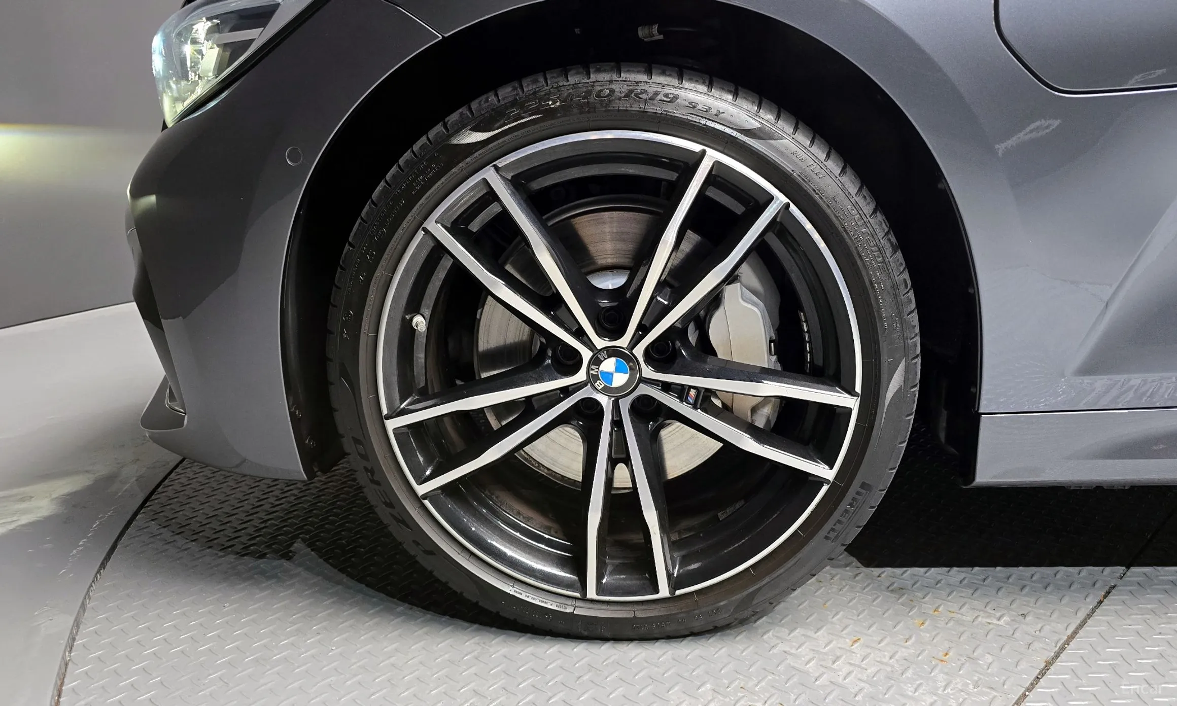 BMW 3 Series (G20) превью 5