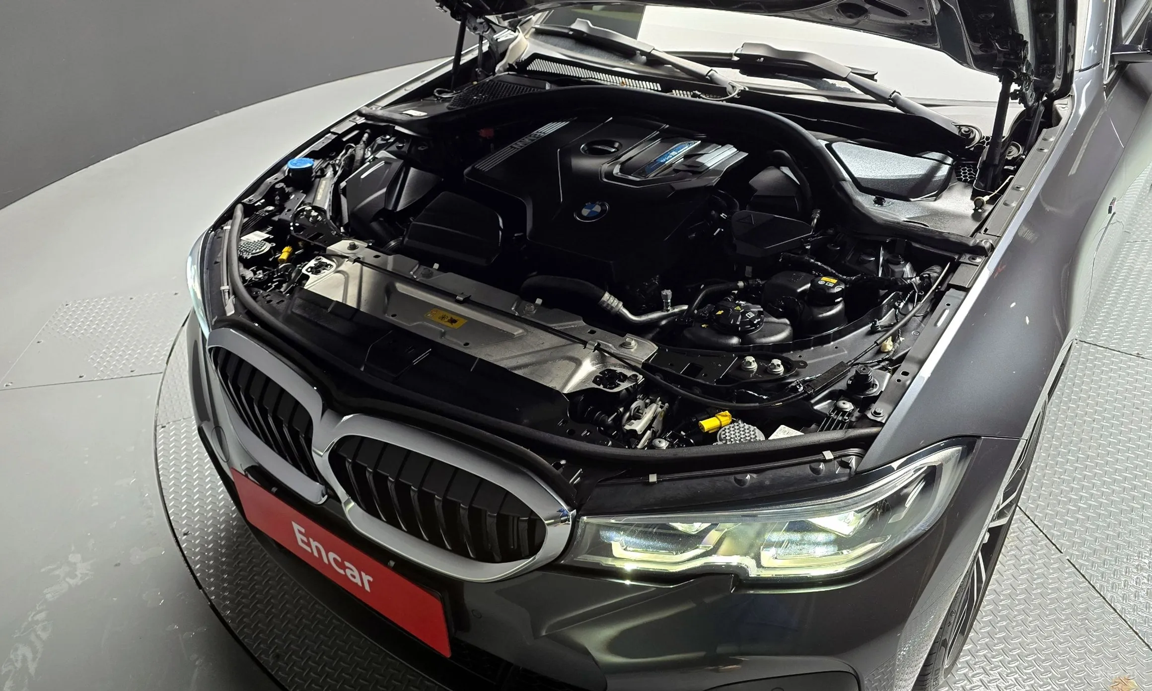 BMW 3 Series (G20) превью 6