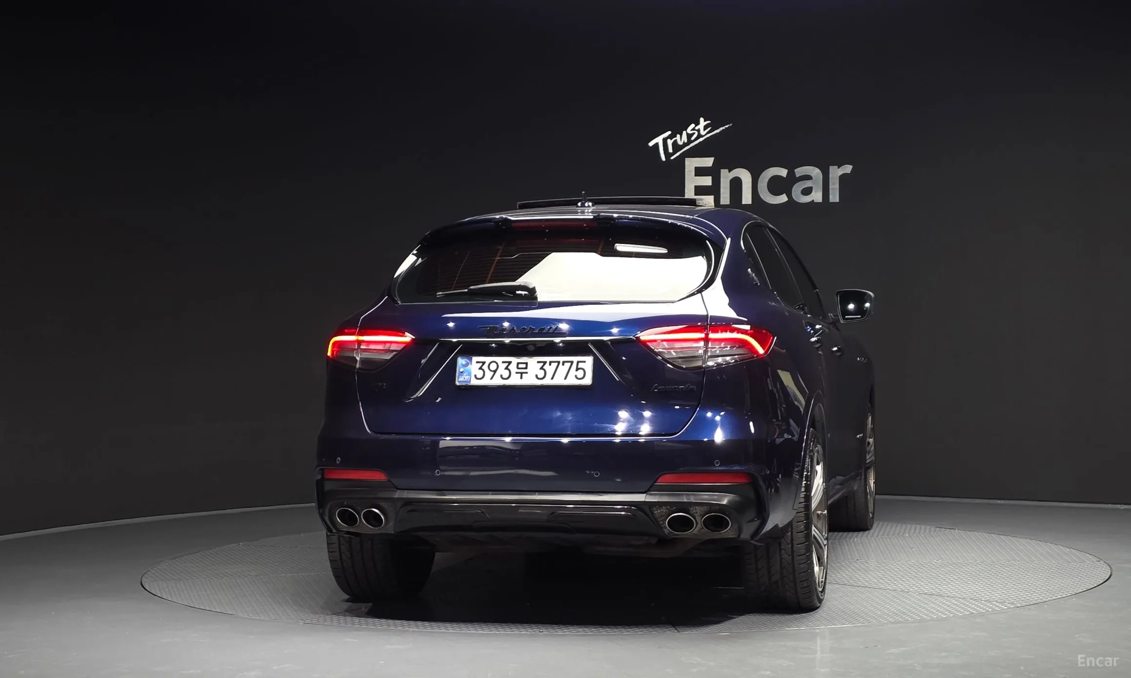 Maserati Levante превью 4