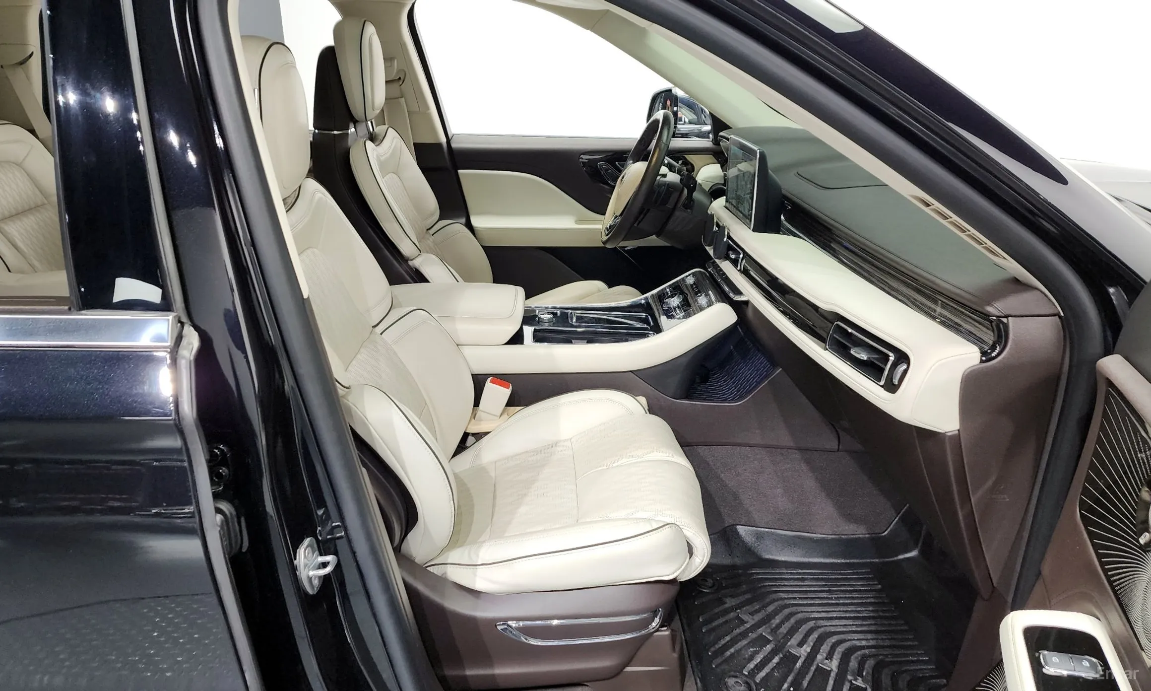 Lincoln Aviator 2nd Generation превью 11