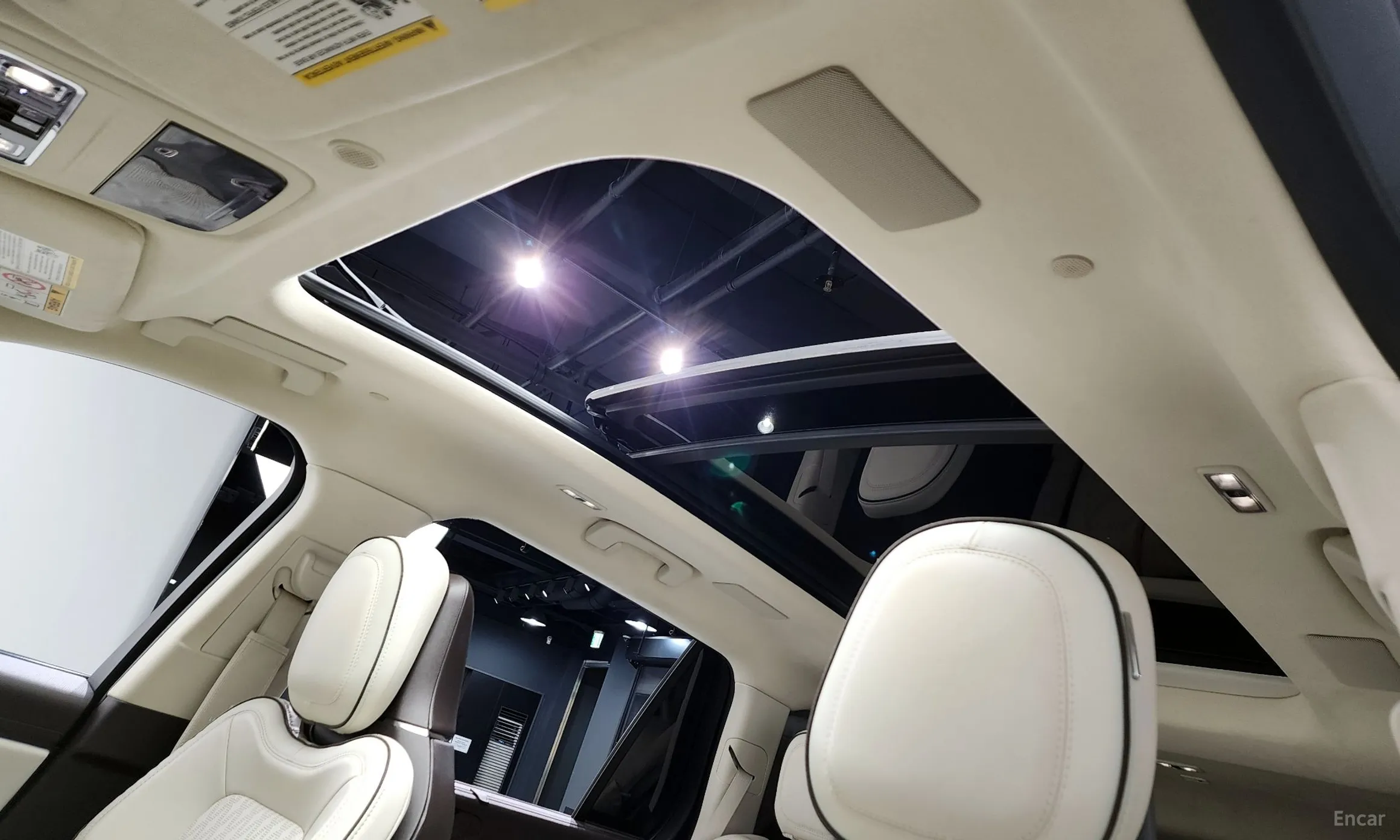 Lincoln Aviator 2nd Generation превью 19