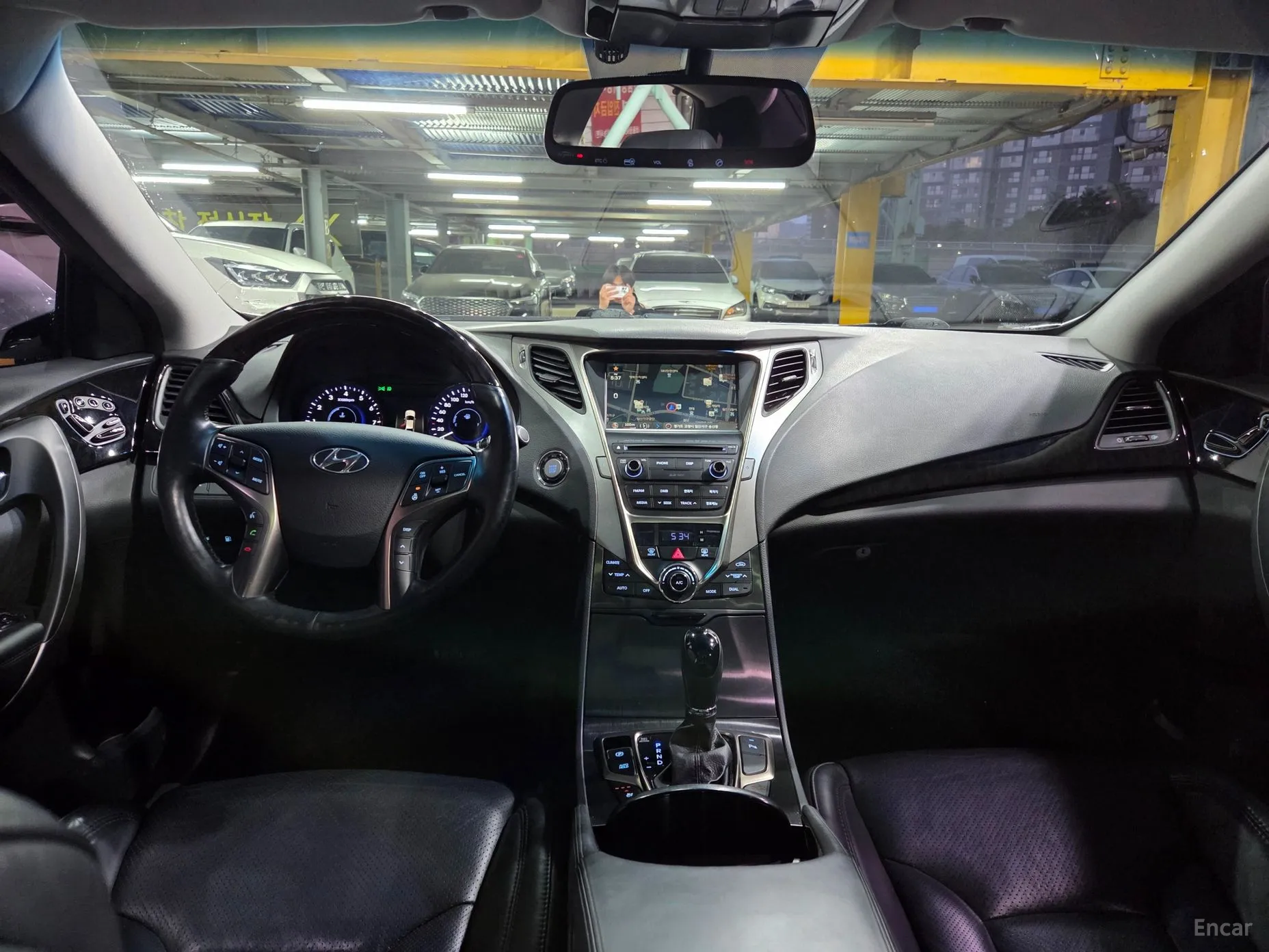 Hyundai Grandeur HG превью 10