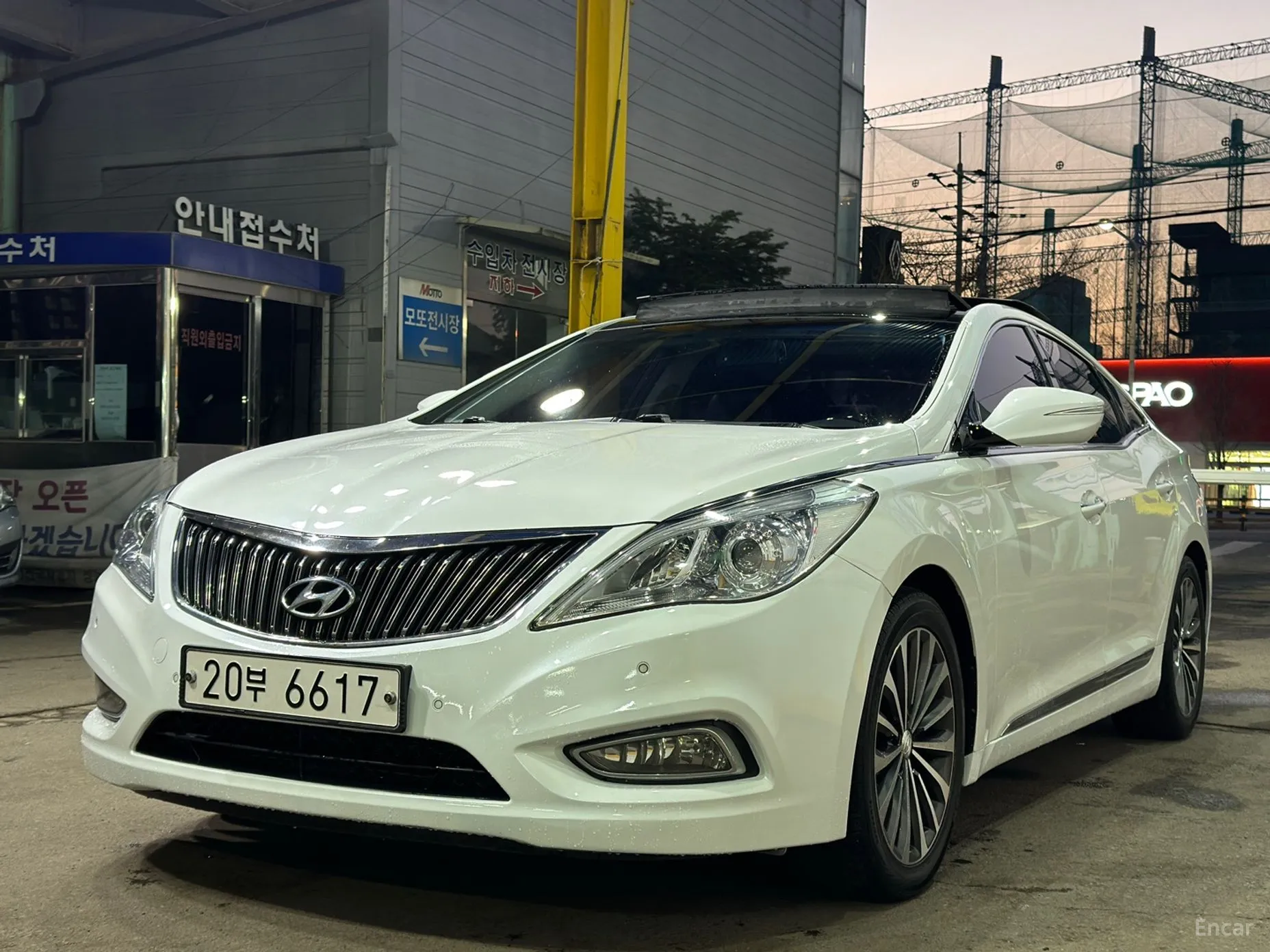 Hyundai Grandeur HG превью 2