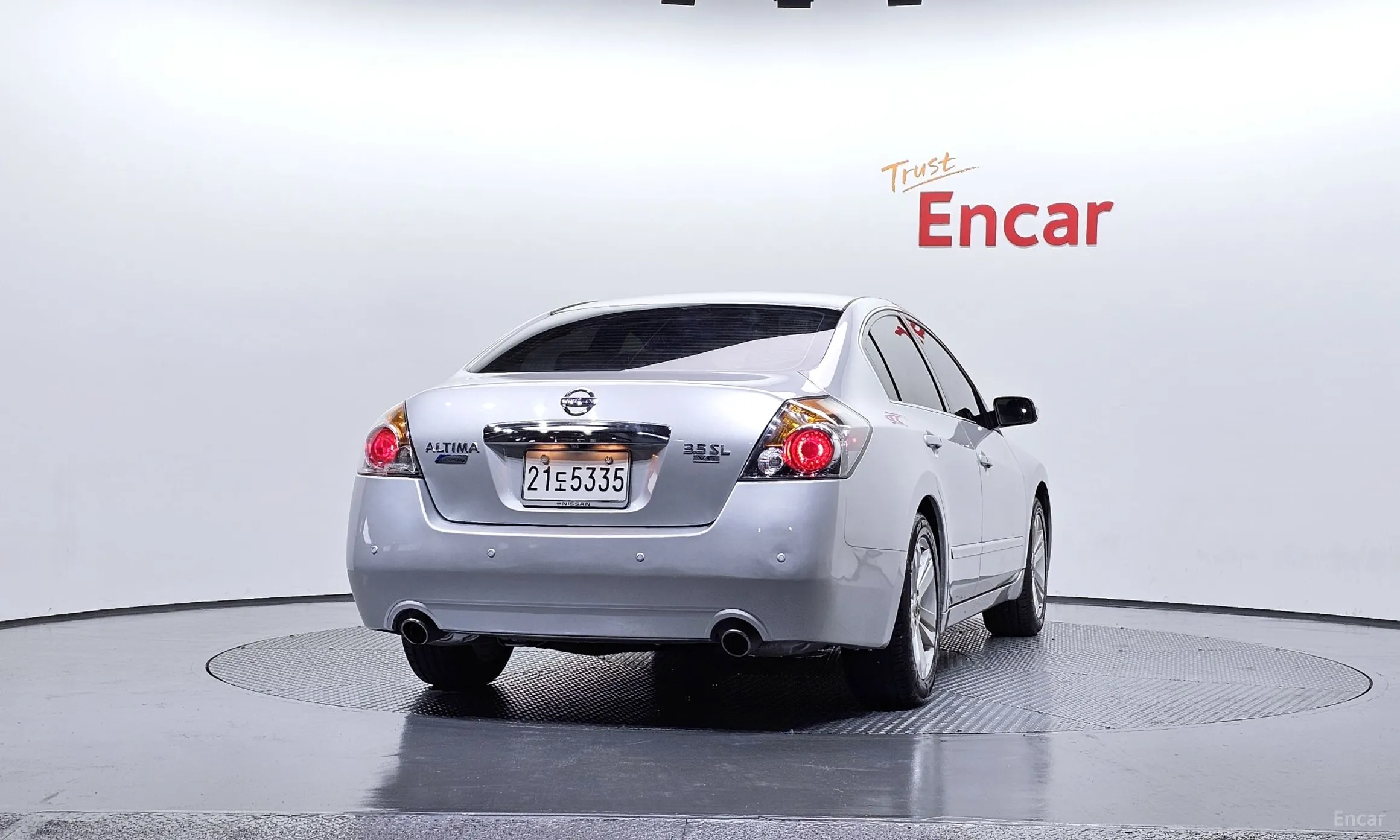 Nissan Altima превью 4