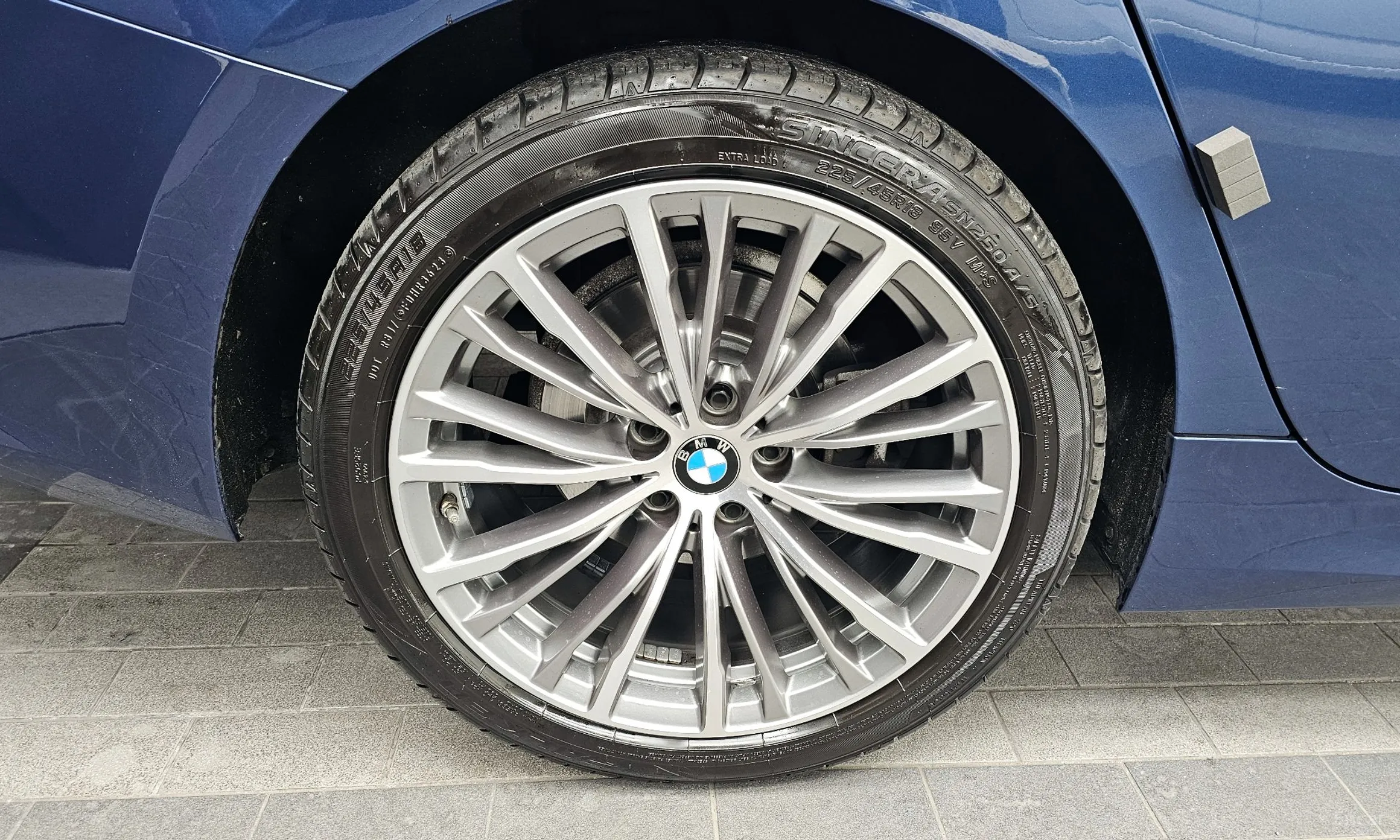 BMW 3 Series (G20) превью 5