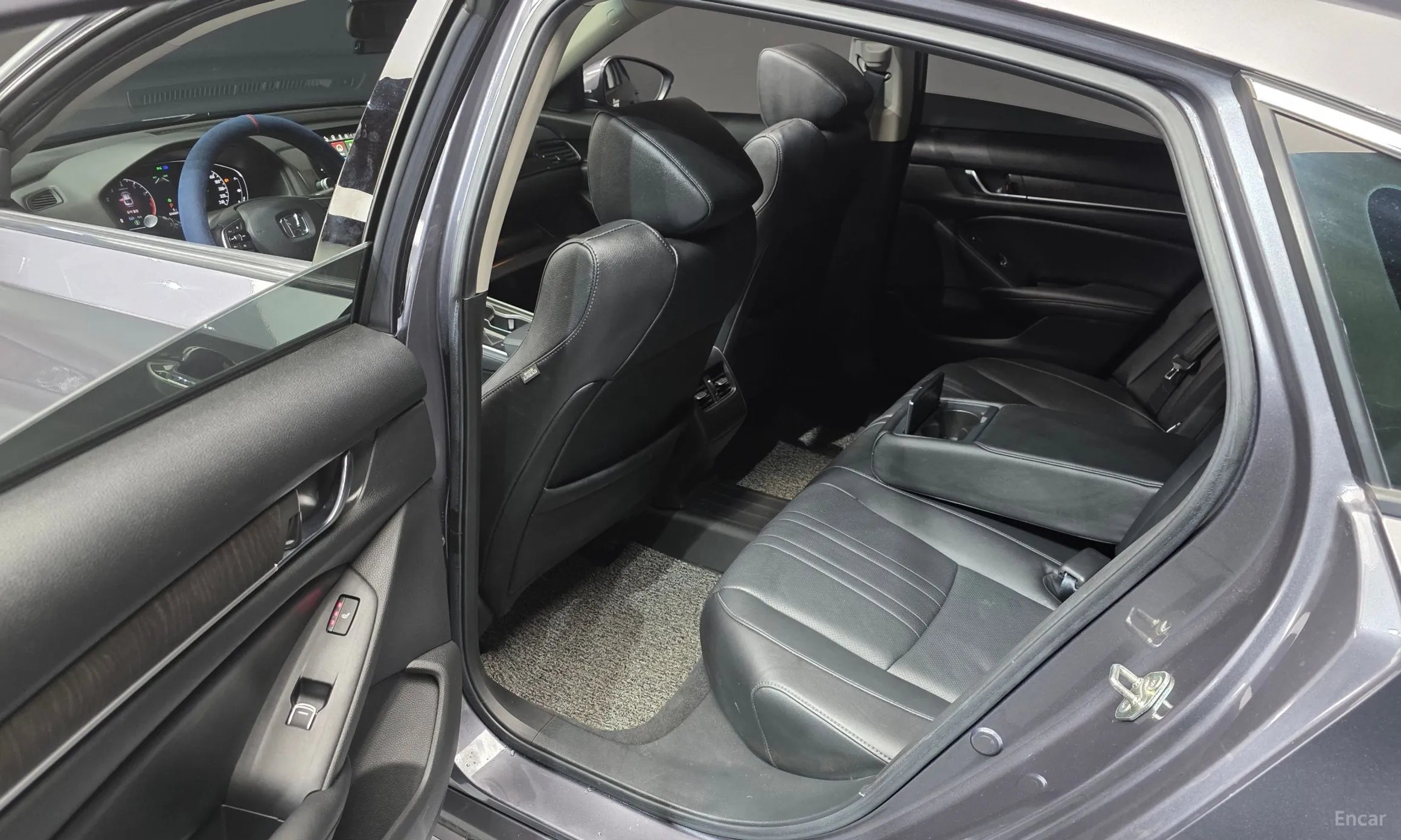 Honda Accord 10th Generation превью 11