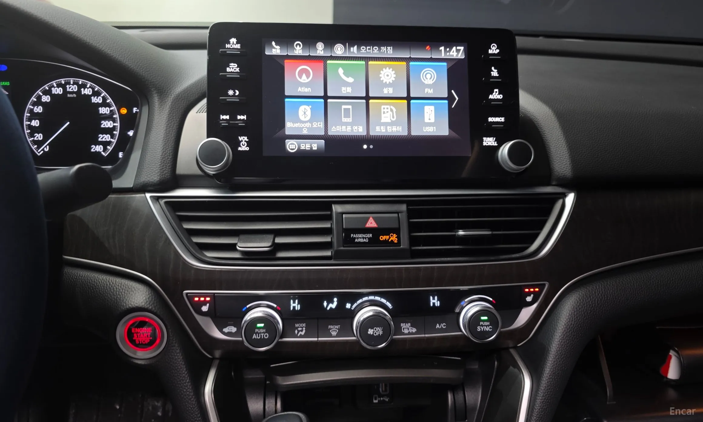 Honda Accord 10th Generation превью 16