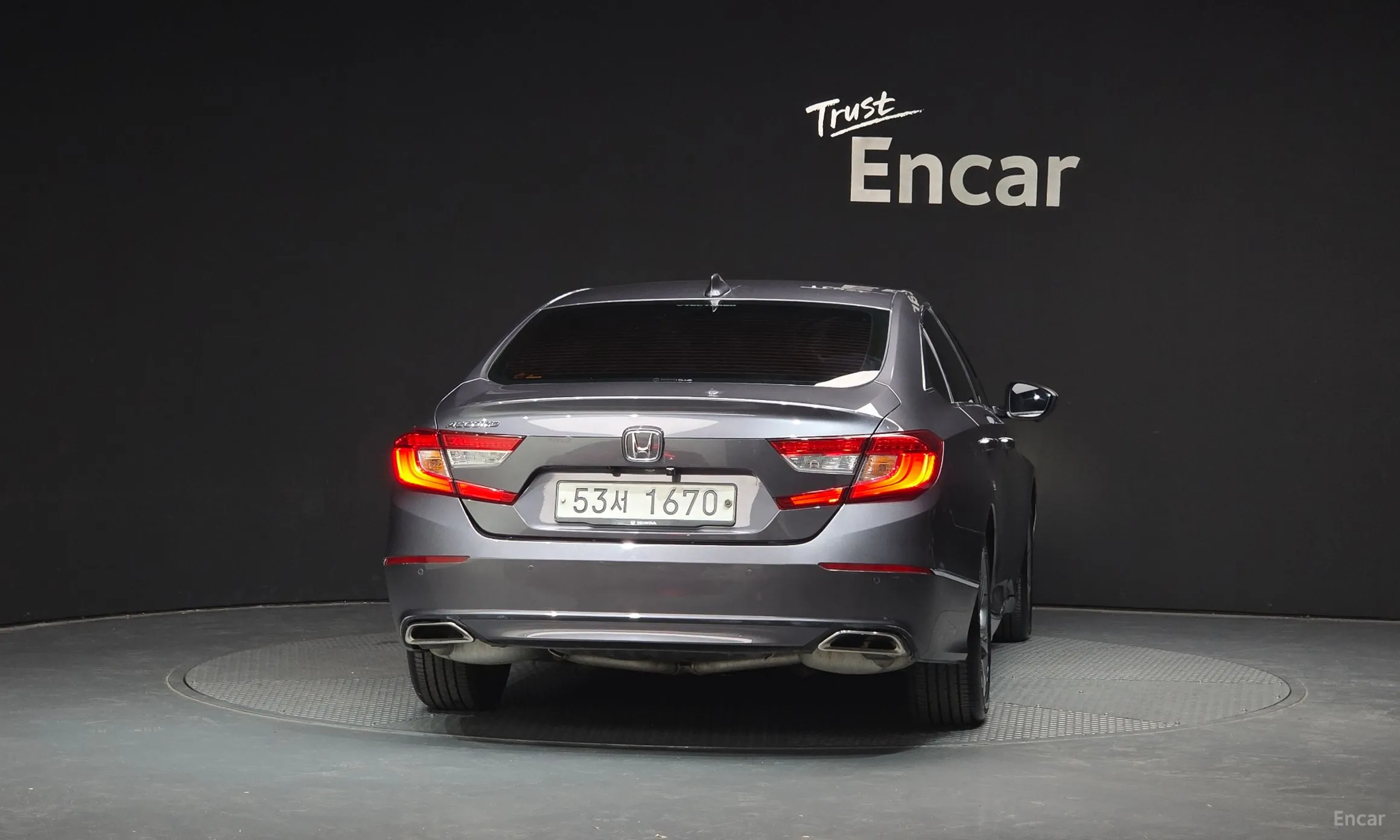Honda Accord 10th Generation превью 4