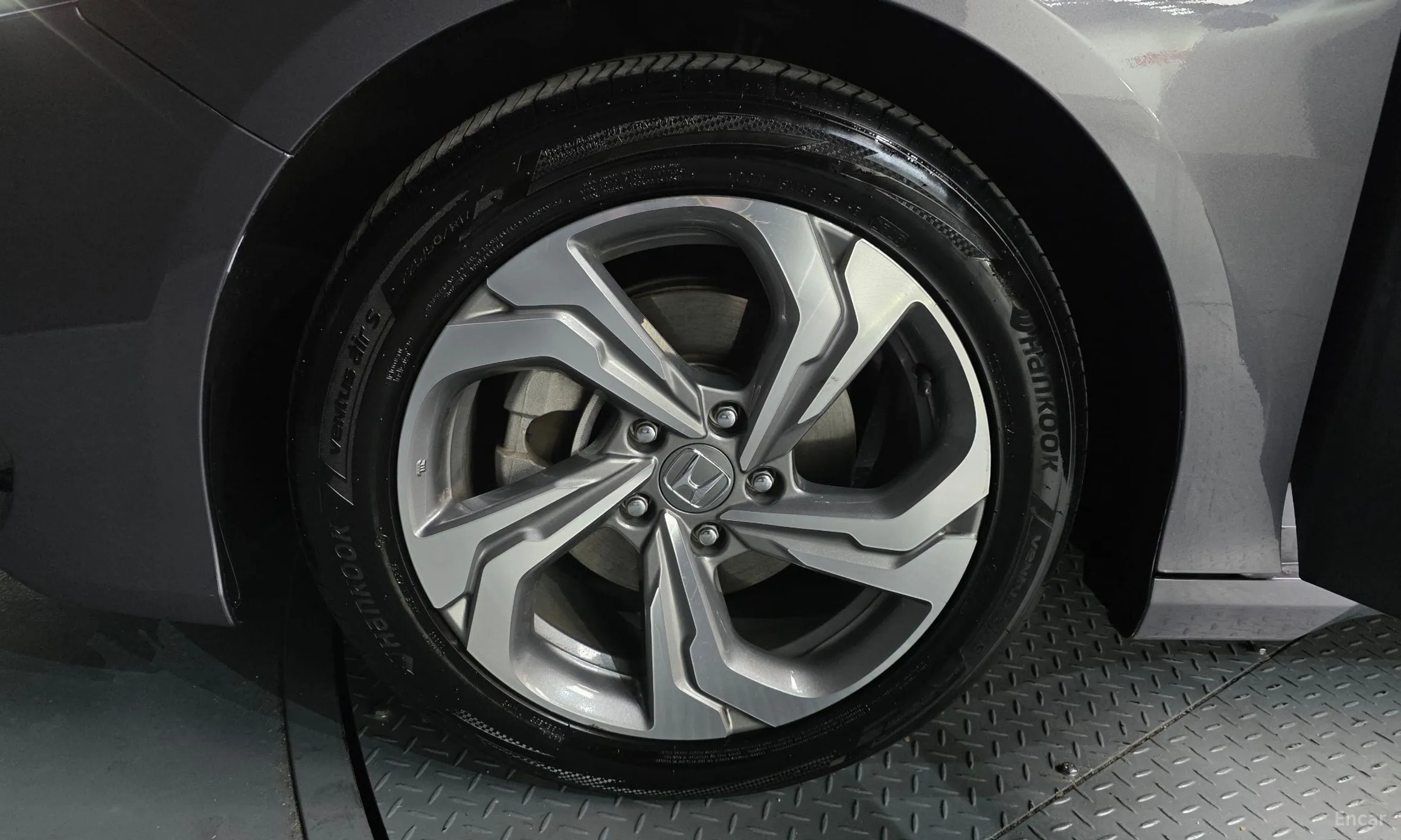 Honda Accord 10th Generation превью 5