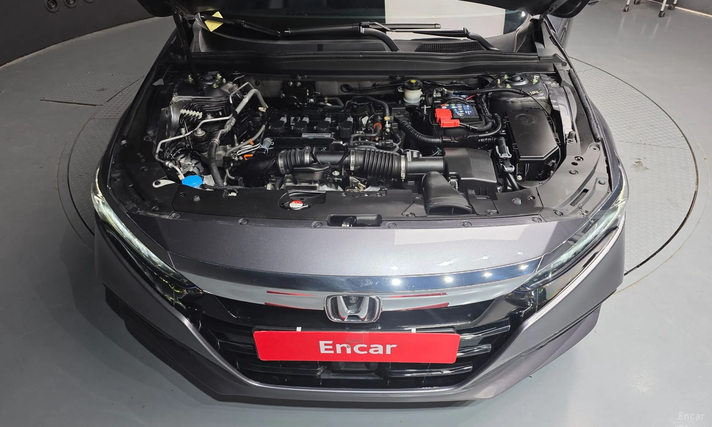 Honda Accord 10th Generation превью 6