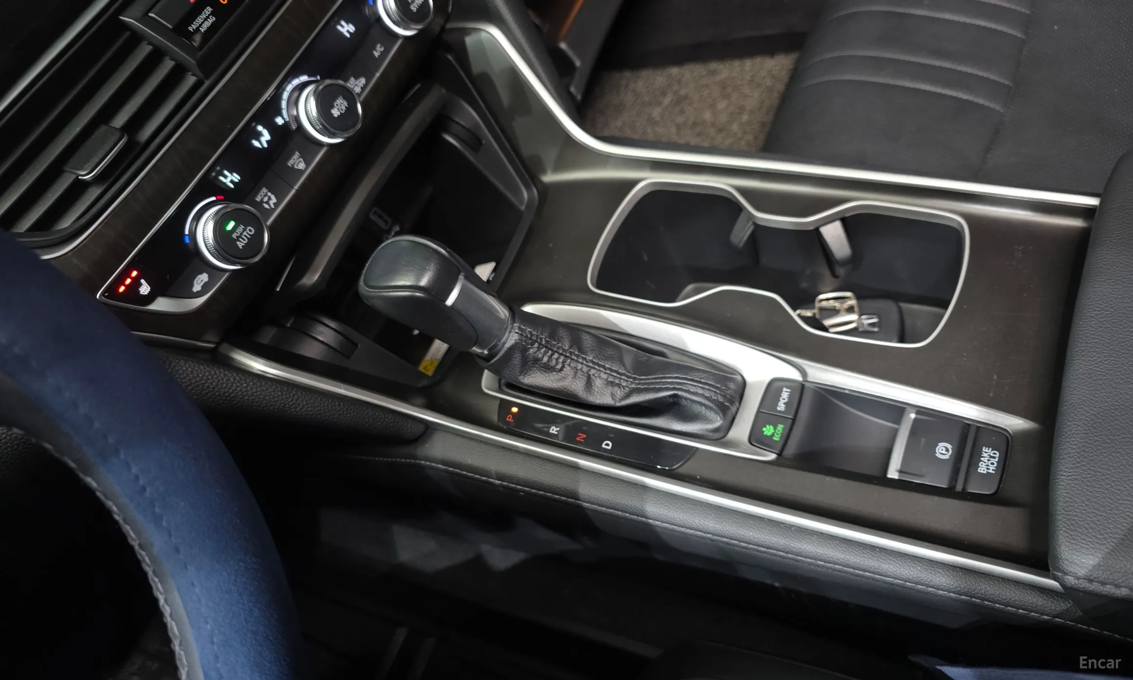Honda Accord 10th Generation превью 9