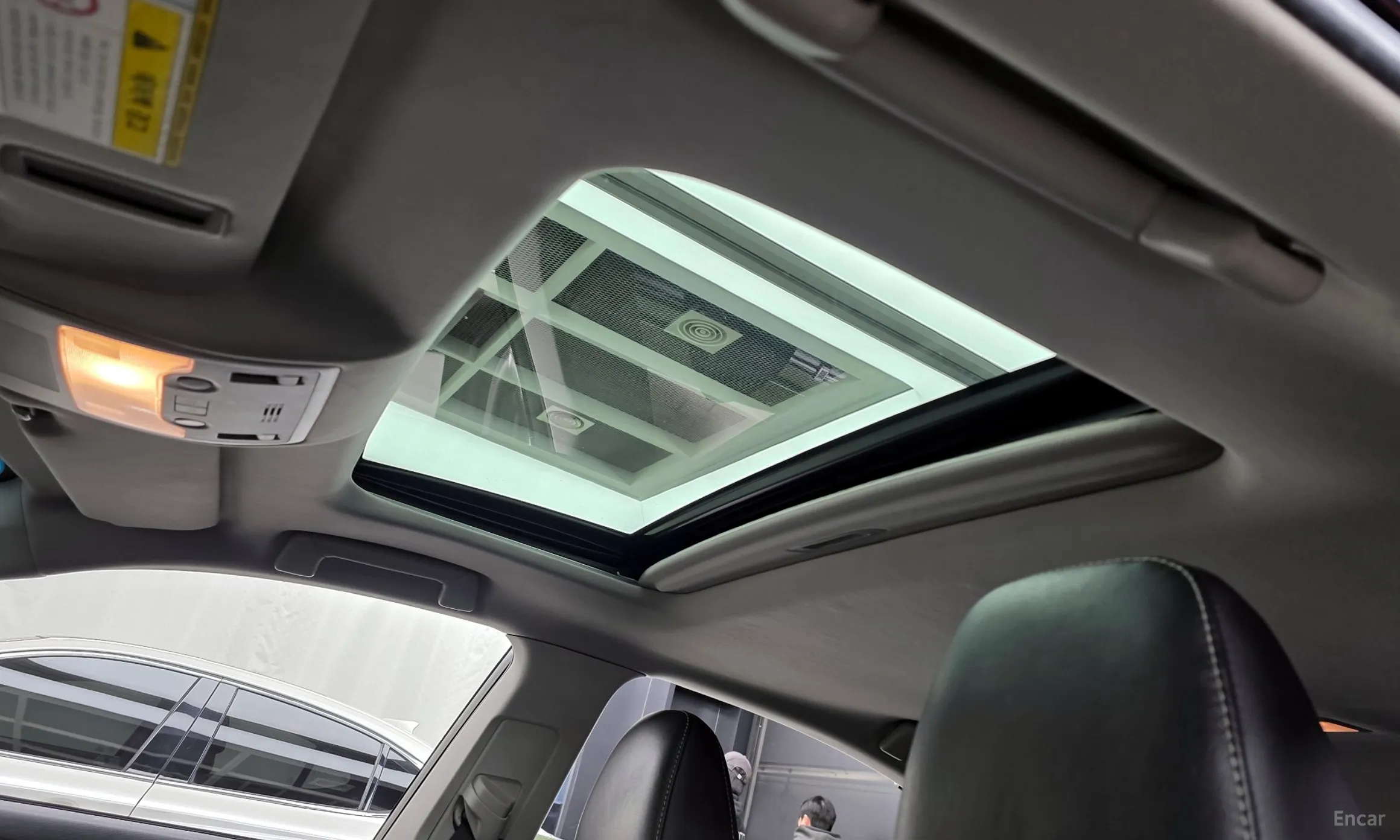 Lexus New ES300h превью 18