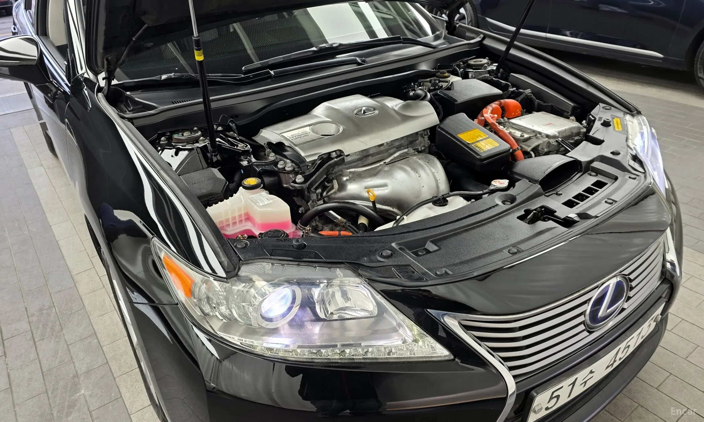 Lexus New ES300h превью 6