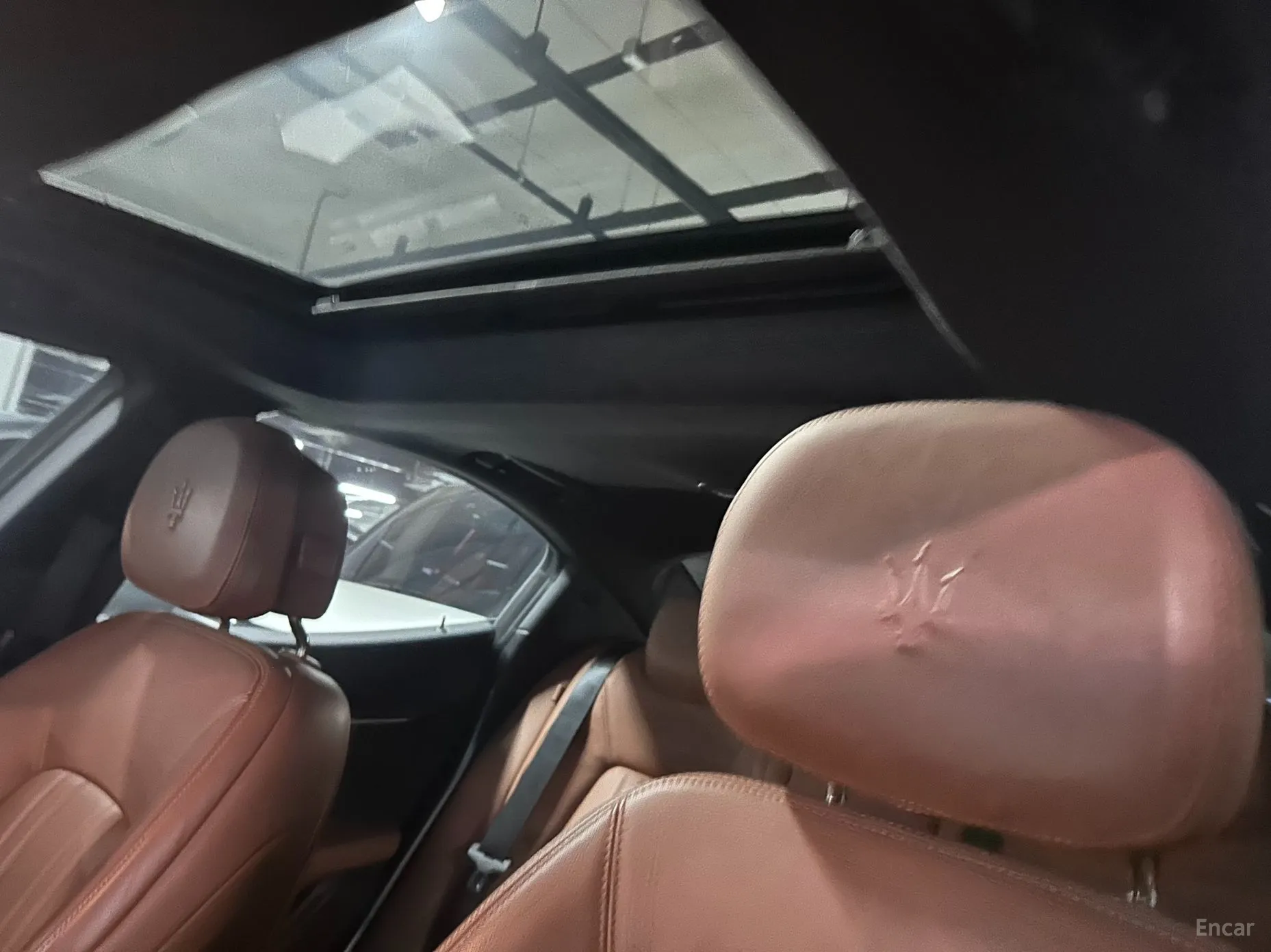 Maserati Ghibli превью 20