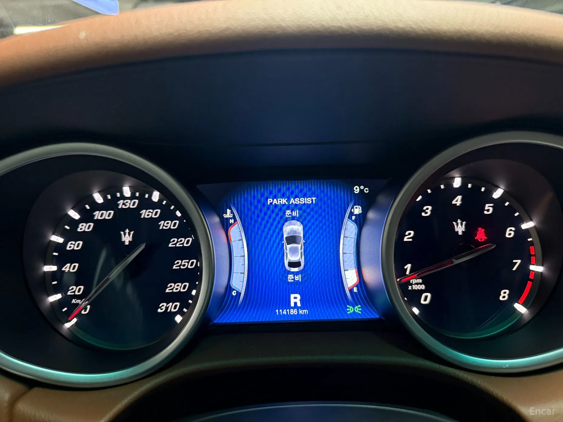 Maserati Ghibli превью 4