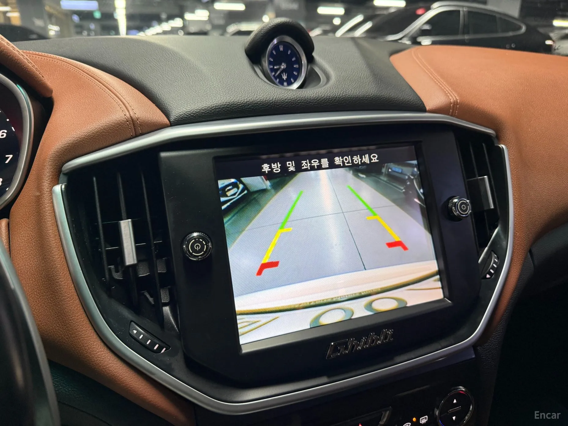 Maserati Ghibli превью 5