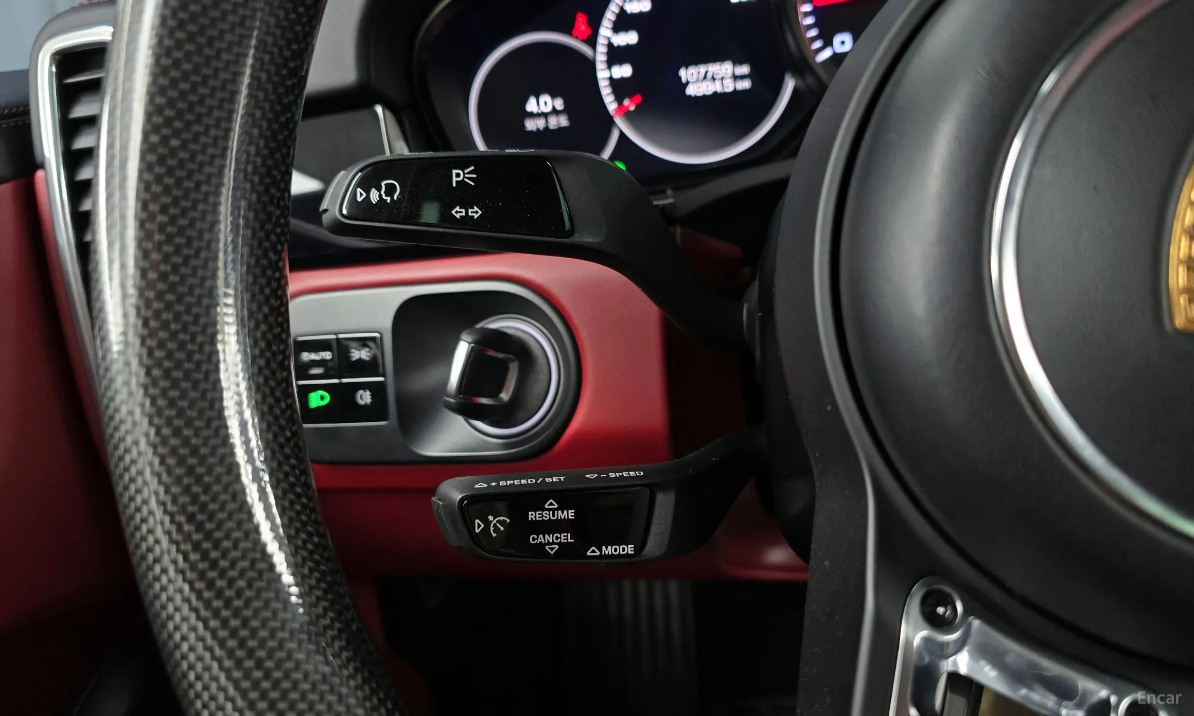 Porsche Cayenne (PO536) превью 17