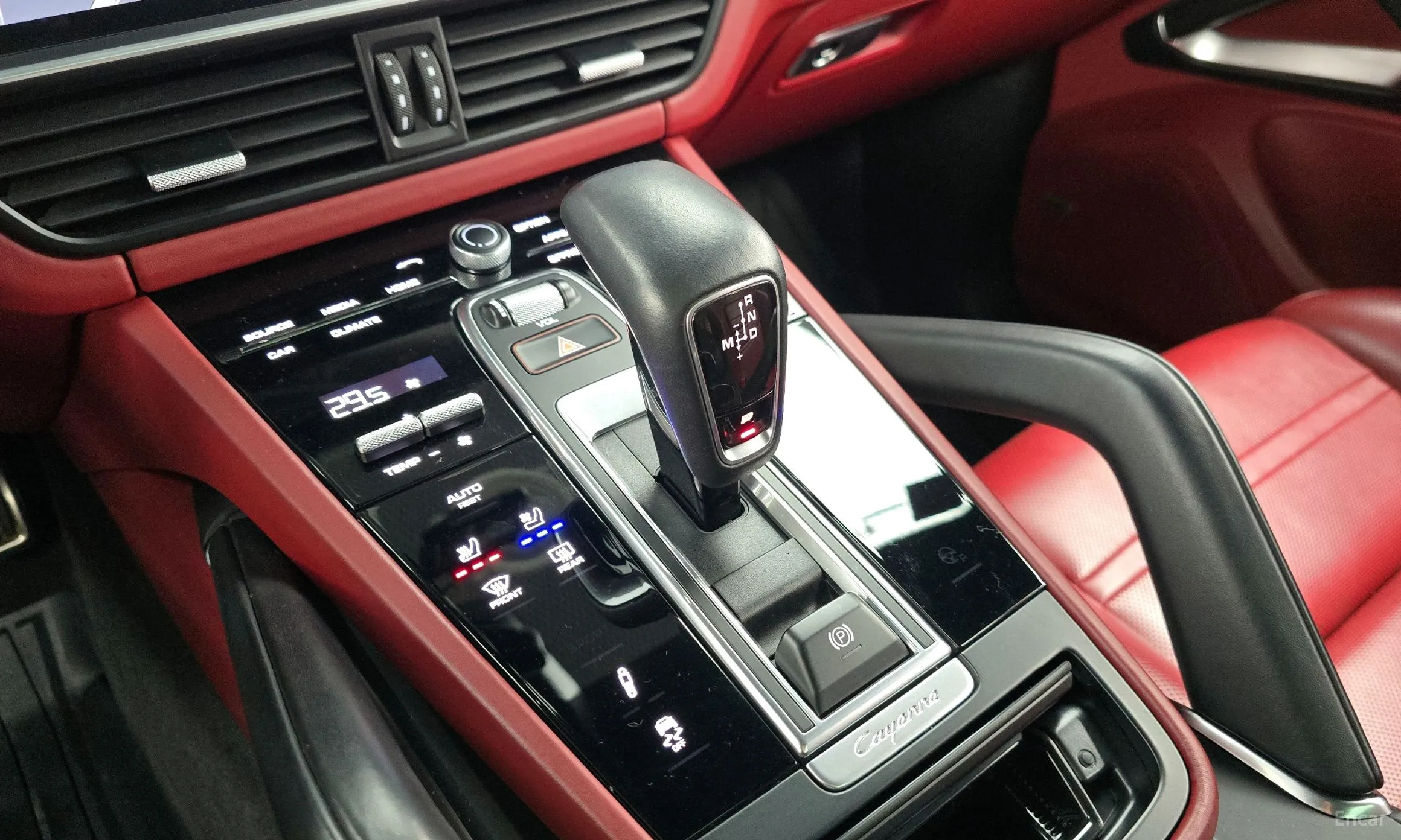 Porsche Cayenne (PO536) превью 9